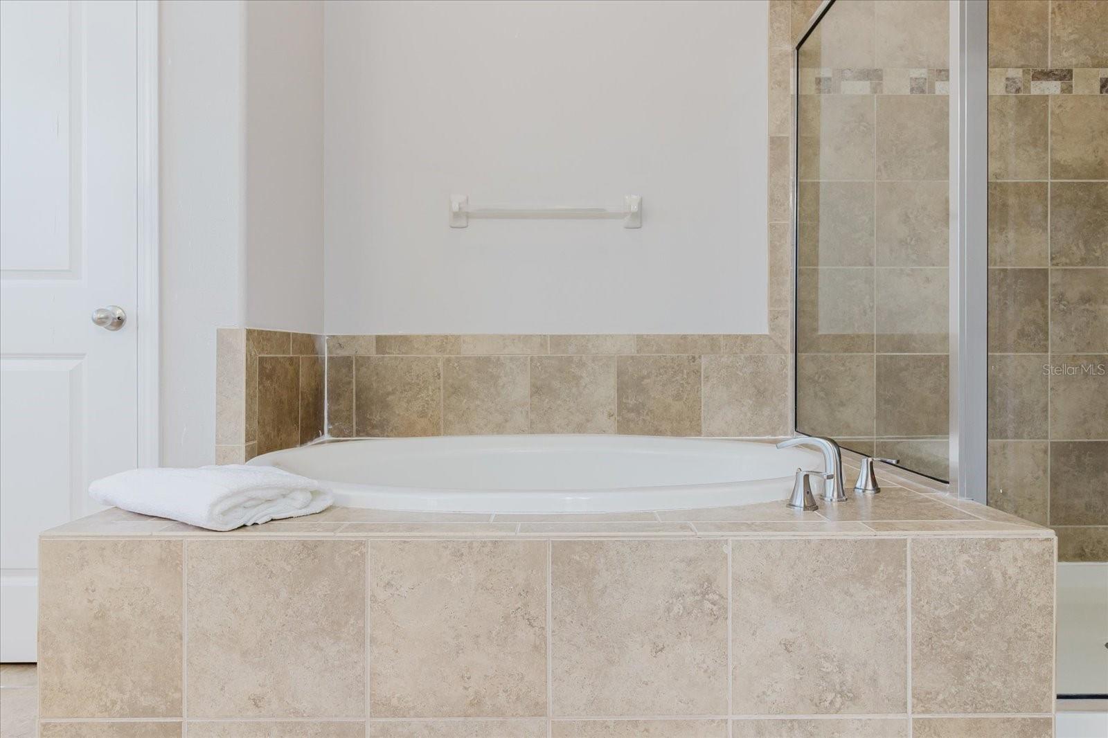 LANDINGS AT HERITAGE ON WATER - Residential Lease