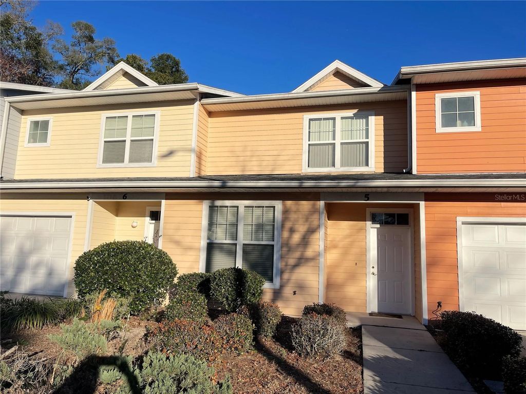 Photo of 1559 NW 29th Road #5, Gainesville, FL 32605 (MLS # GC537325)