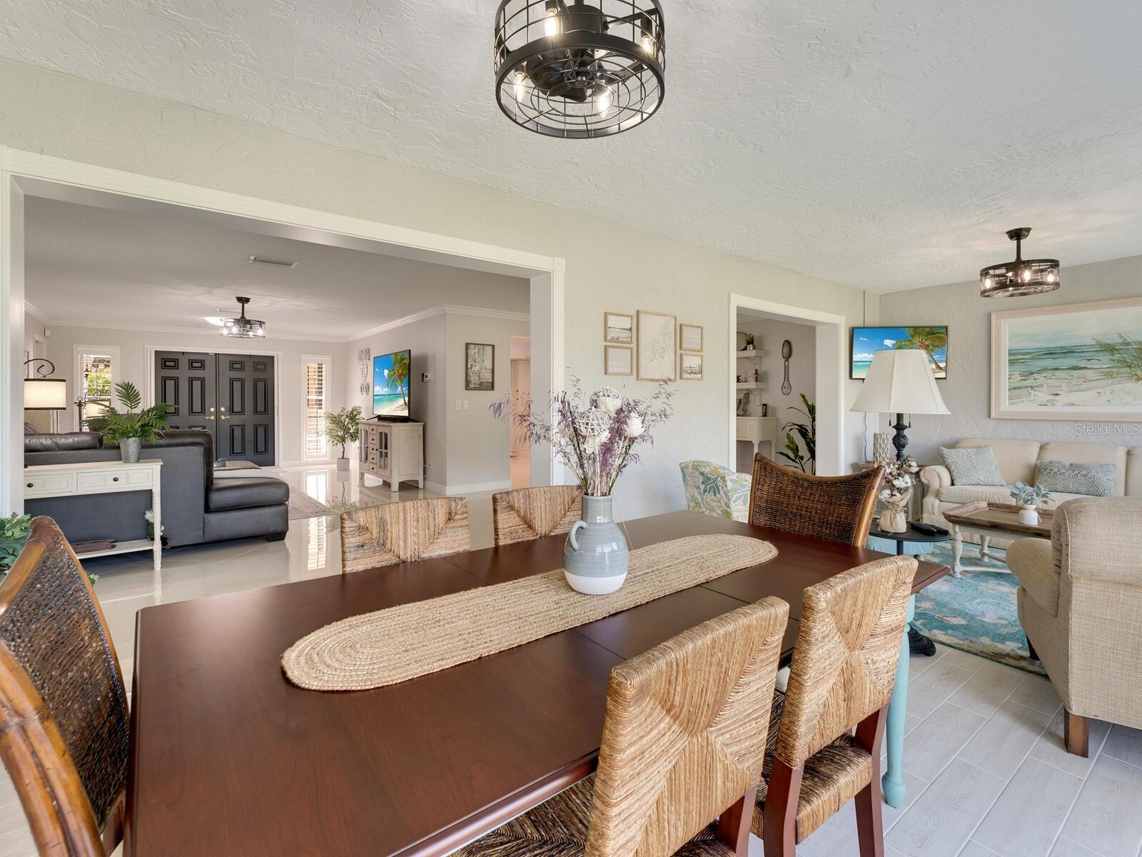 PALM-AIRE AT SARASOTA 9-B - Residential