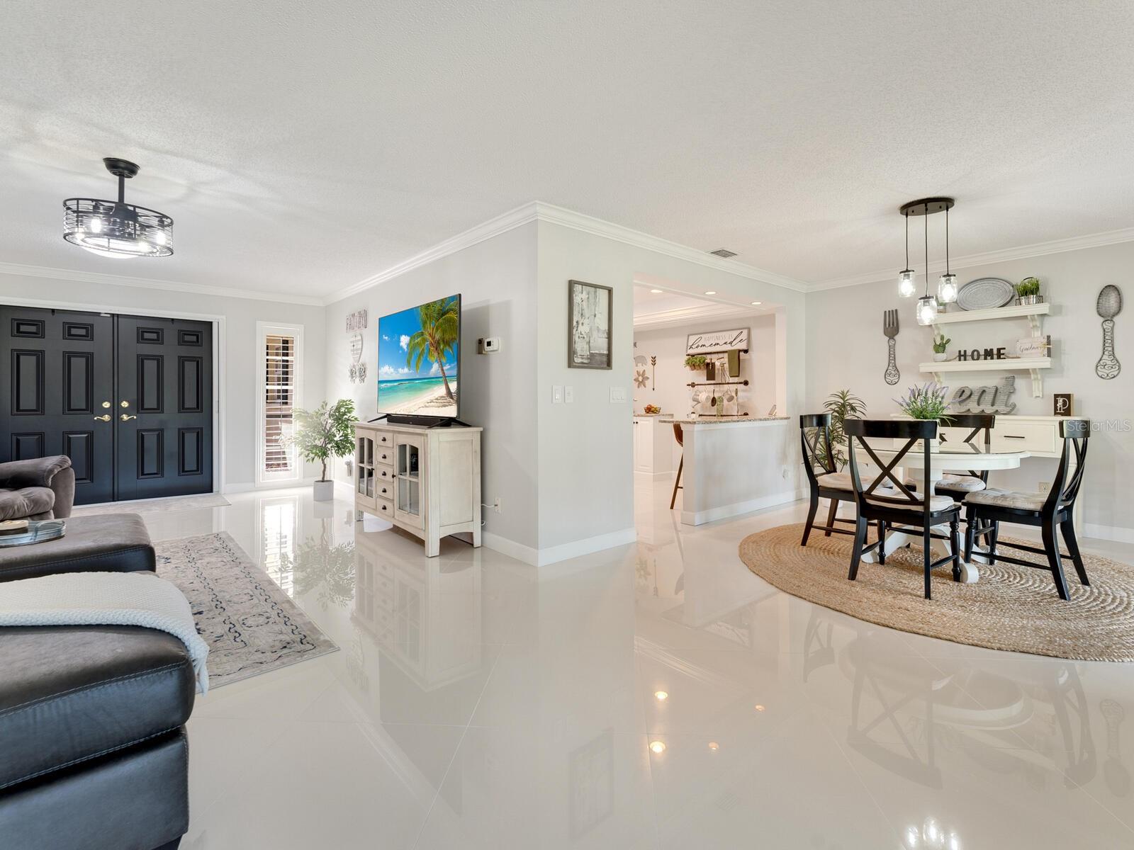 PALM-AIRE AT SARASOTA 9-B - Residential