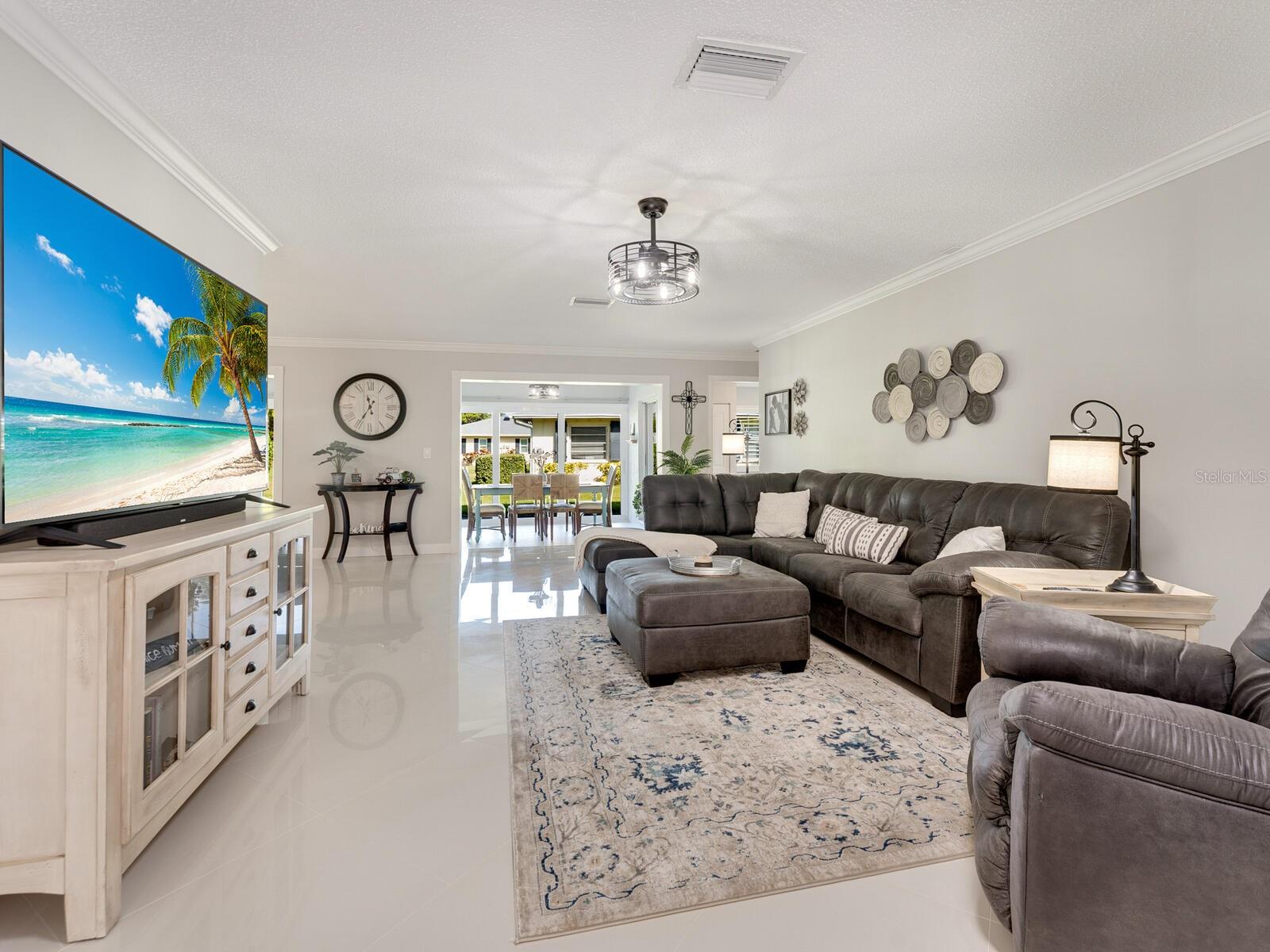 PALM-AIRE AT SARASOTA 9-B - Residential