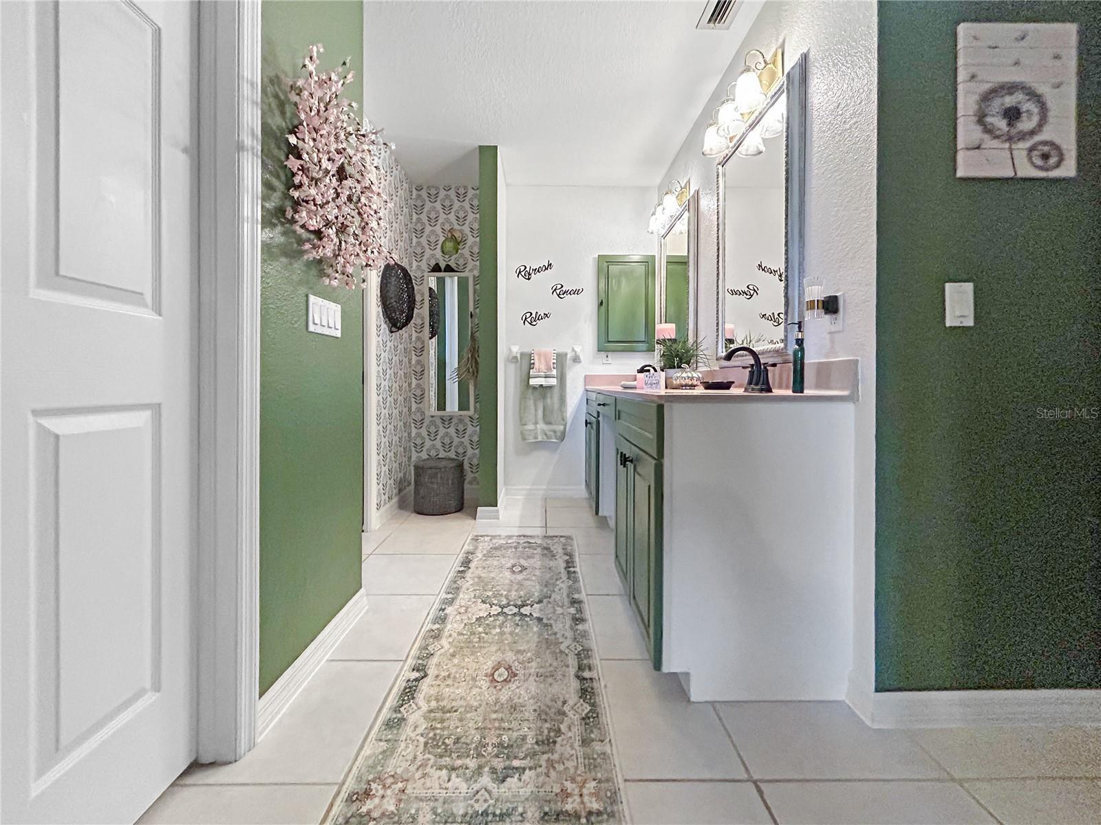 ROTONDA WEST BROADMOOR - Residential