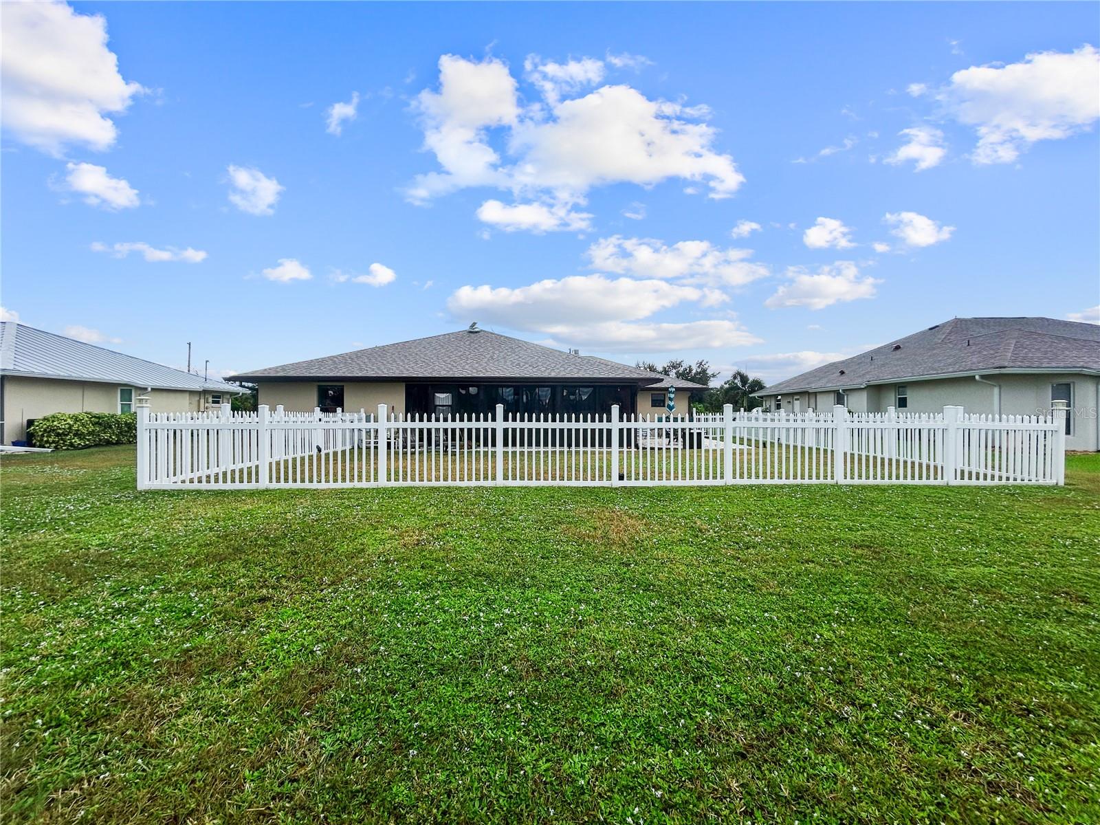 ROTONDA WEST BROADMOOR - Residential