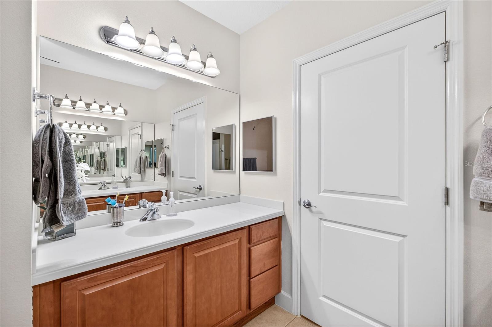 ARTISAN CLUB; A CONDO PH 4 - Residential