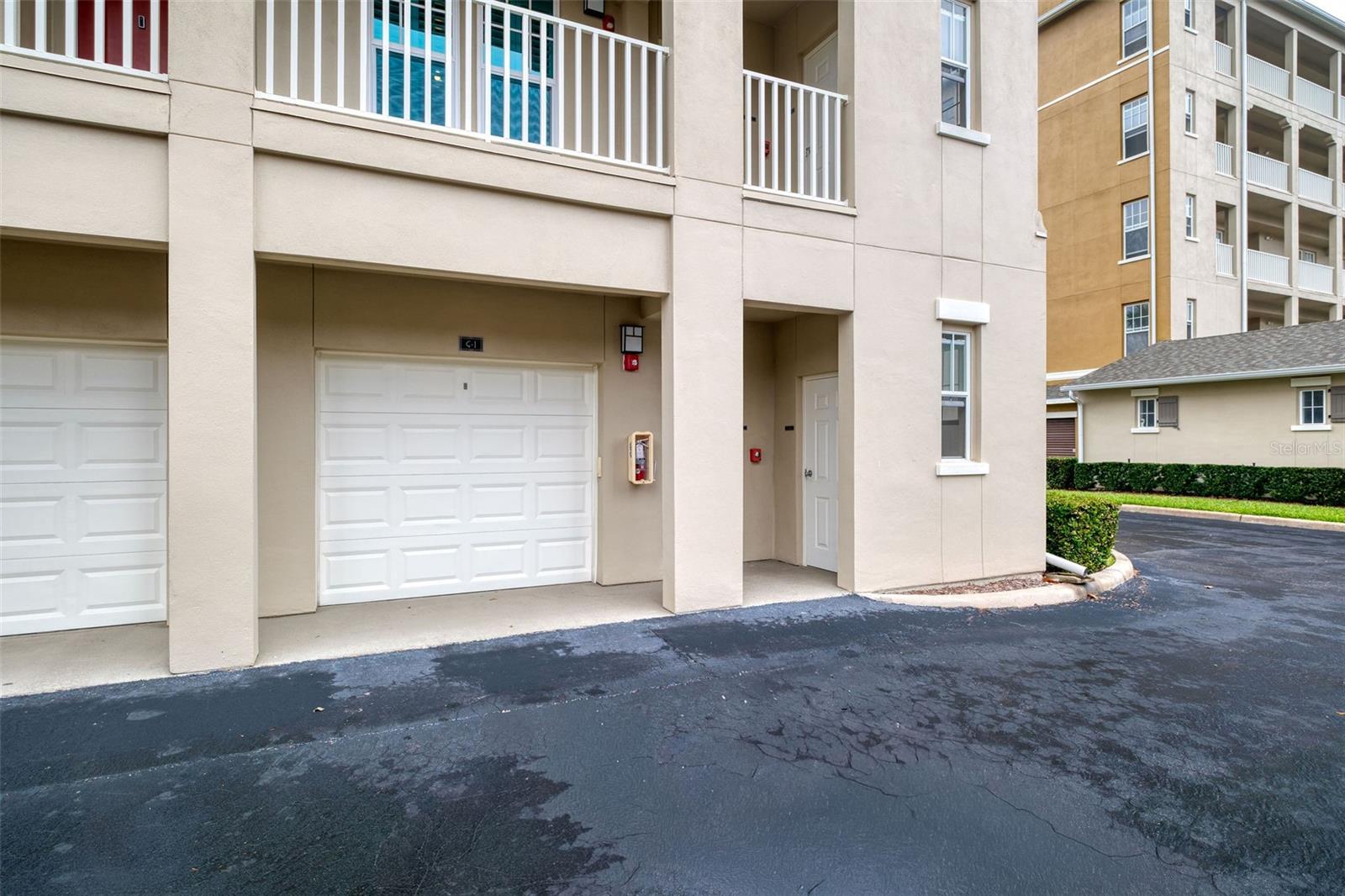 ARTISAN CLUB; A CONDO PH 4 - Residential