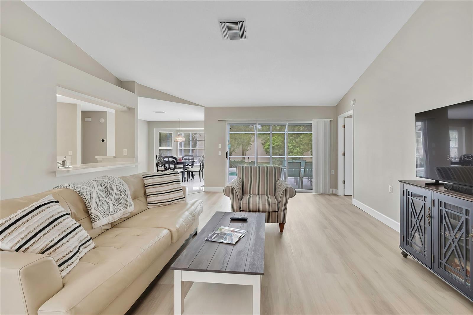 TIMBER PINES - Residential