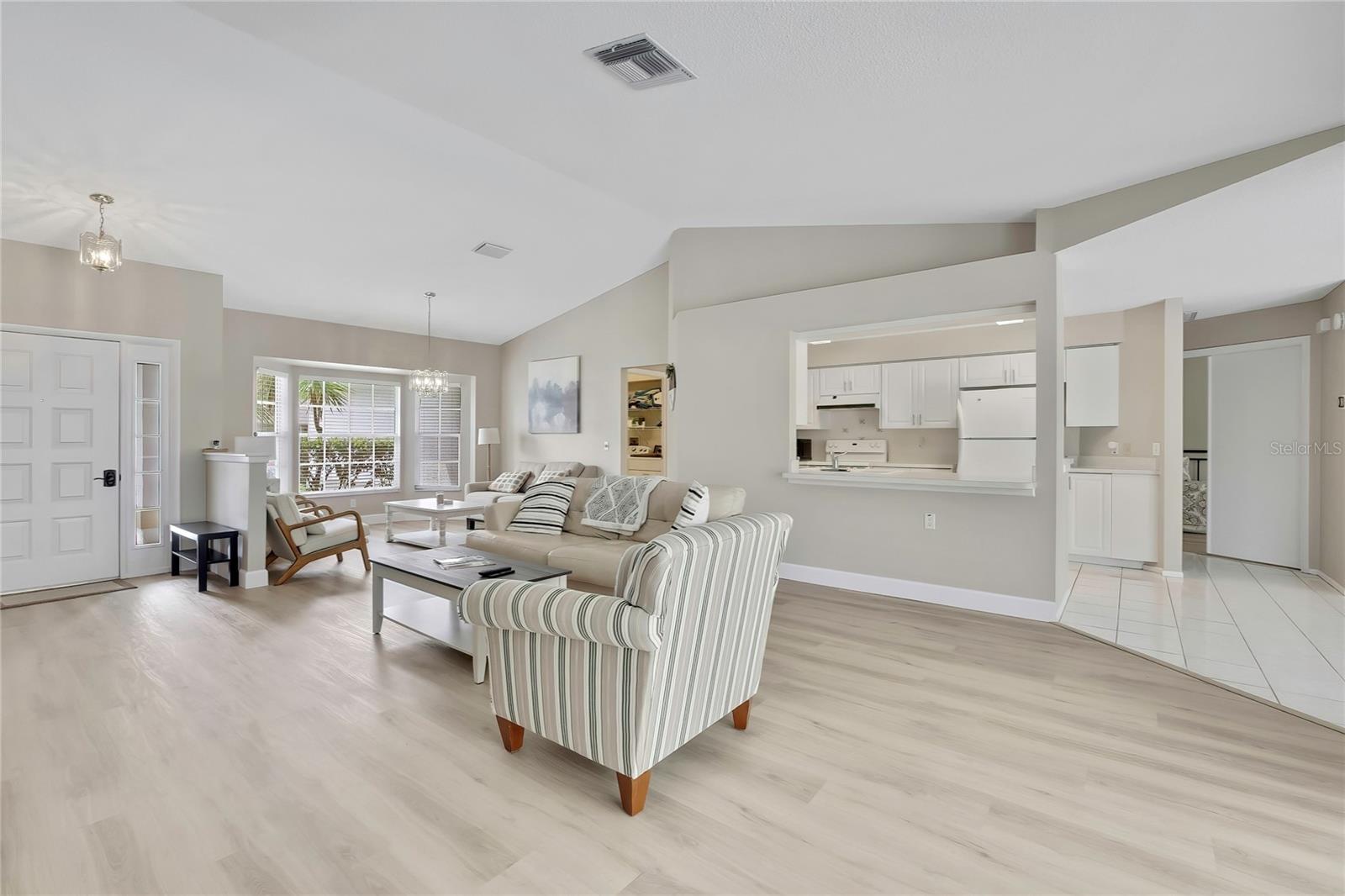 TIMBER PINES - Residential