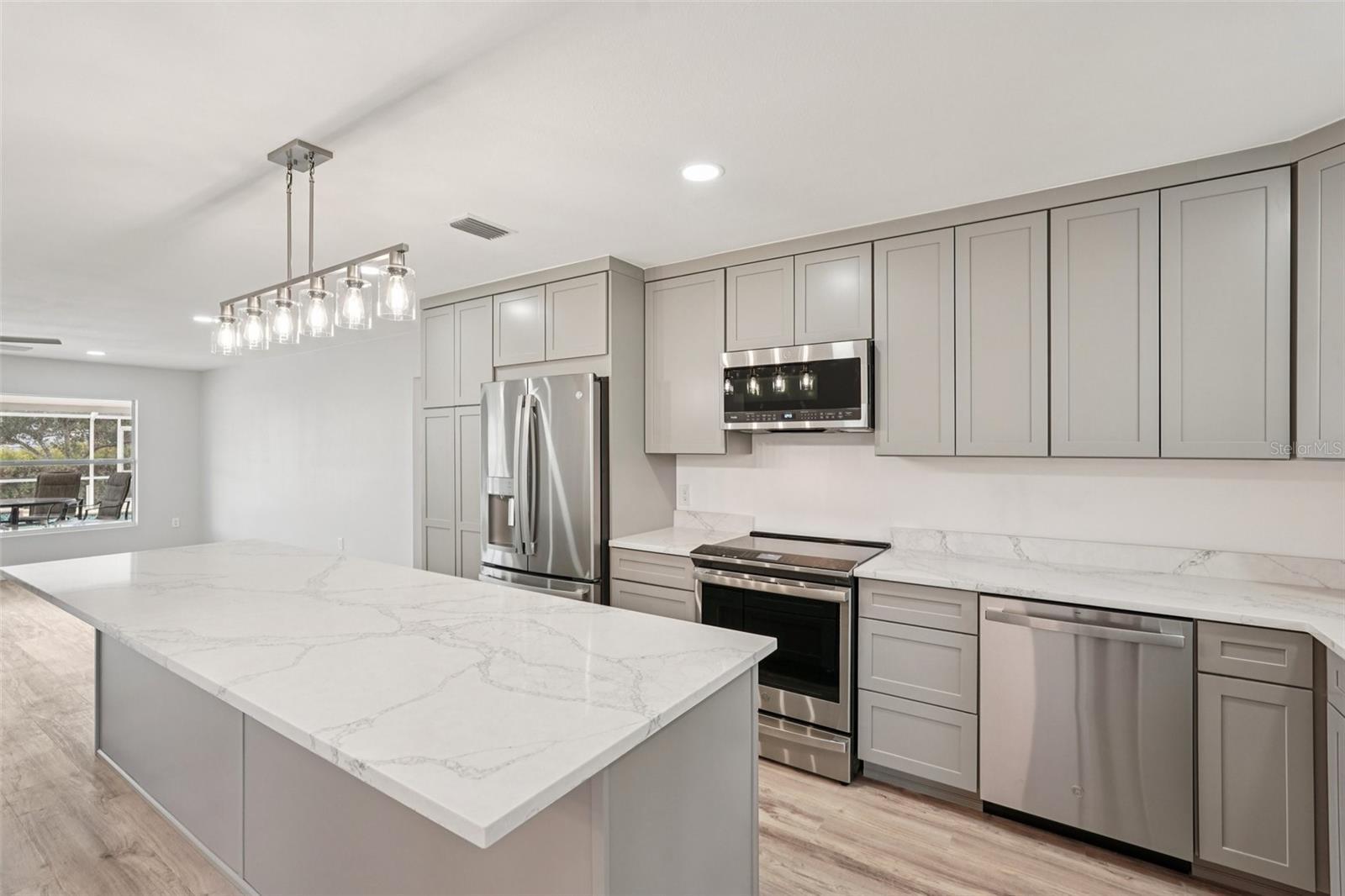 HIGHLAND SHORES SECOND UNIT - Residential