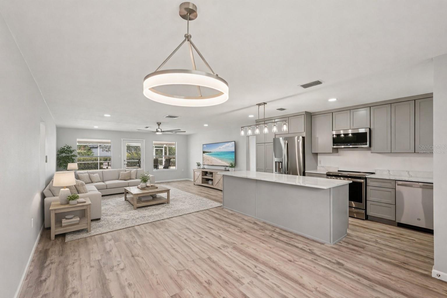 HIGHLAND SHORES SECOND UNIT - Residential