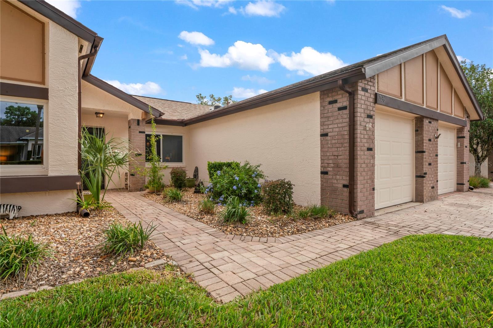 HEATHER WALK - Residential