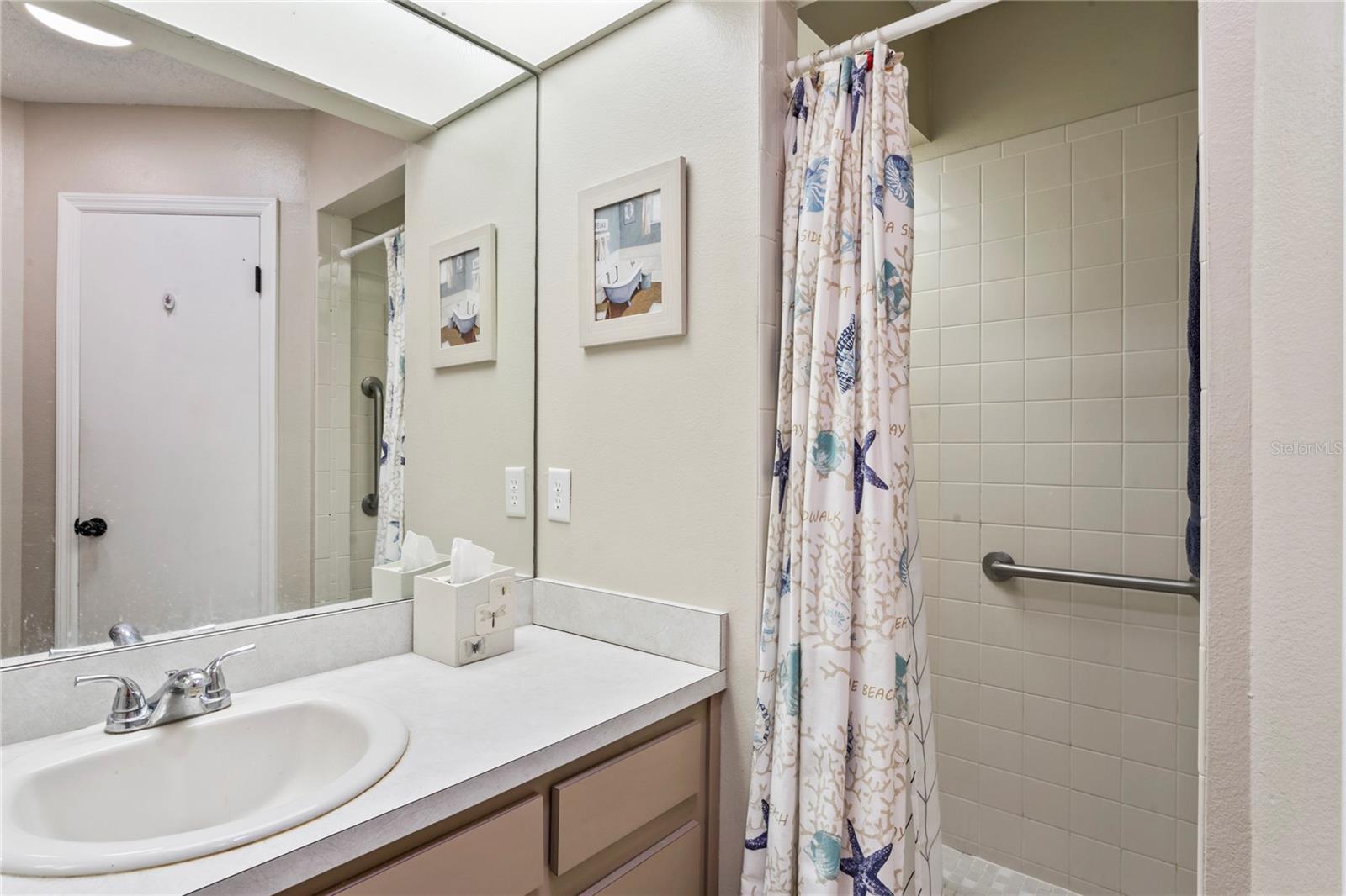 HEATHER WALK - Residential