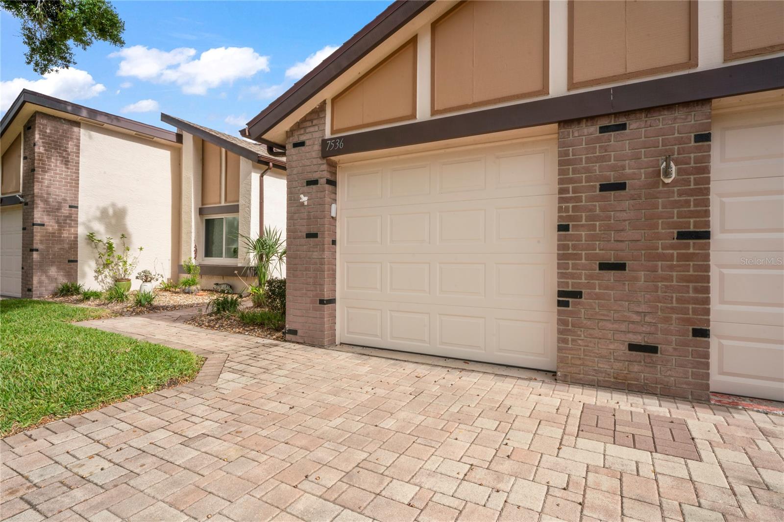 HEATHER WALK - Residential