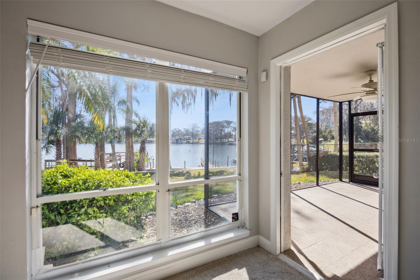 MOORINGS ON LAKE MAITLAND CONDO BLDG 03 - Residential