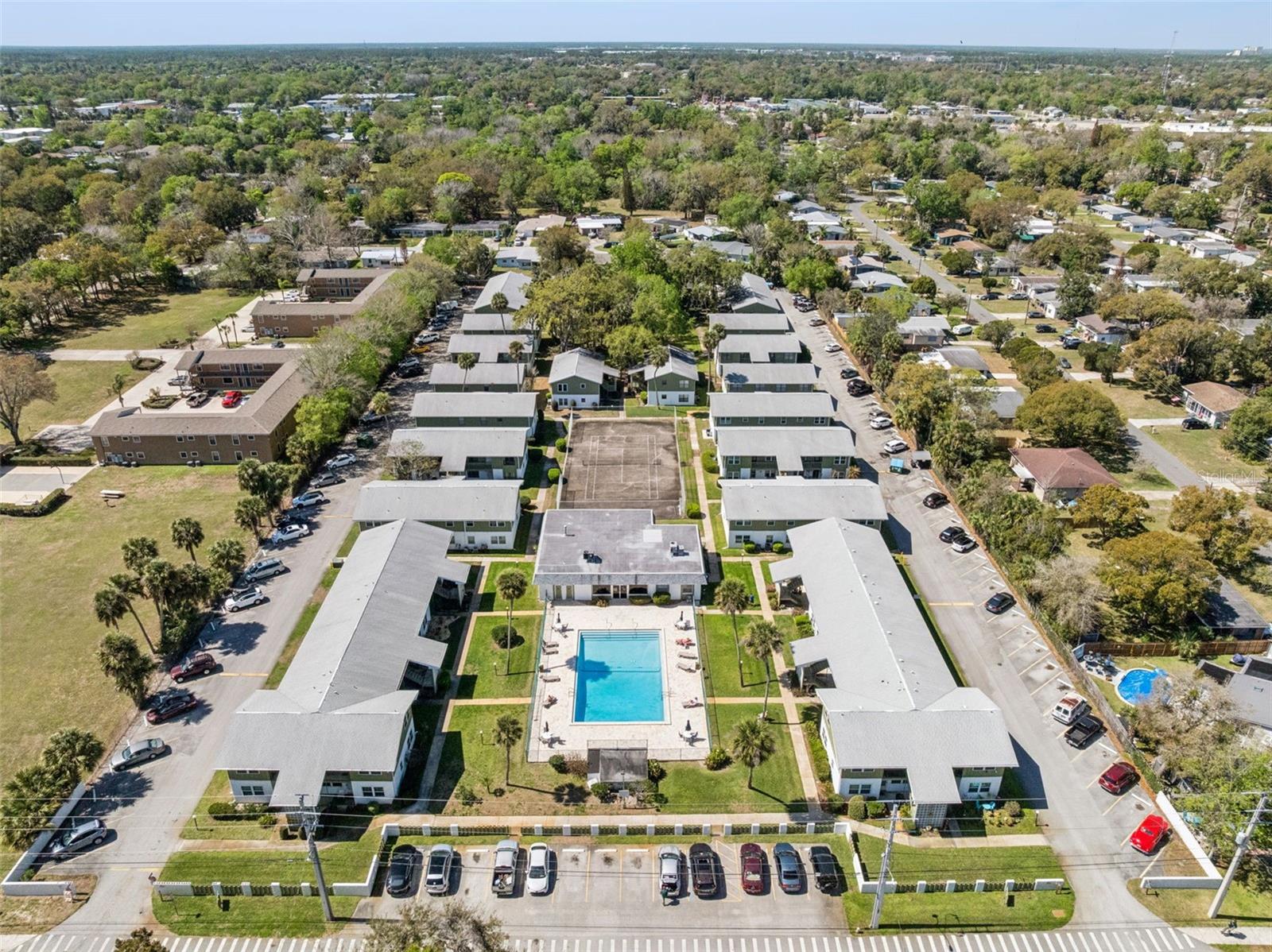 HOLLY SQUARE CONDO - Residential