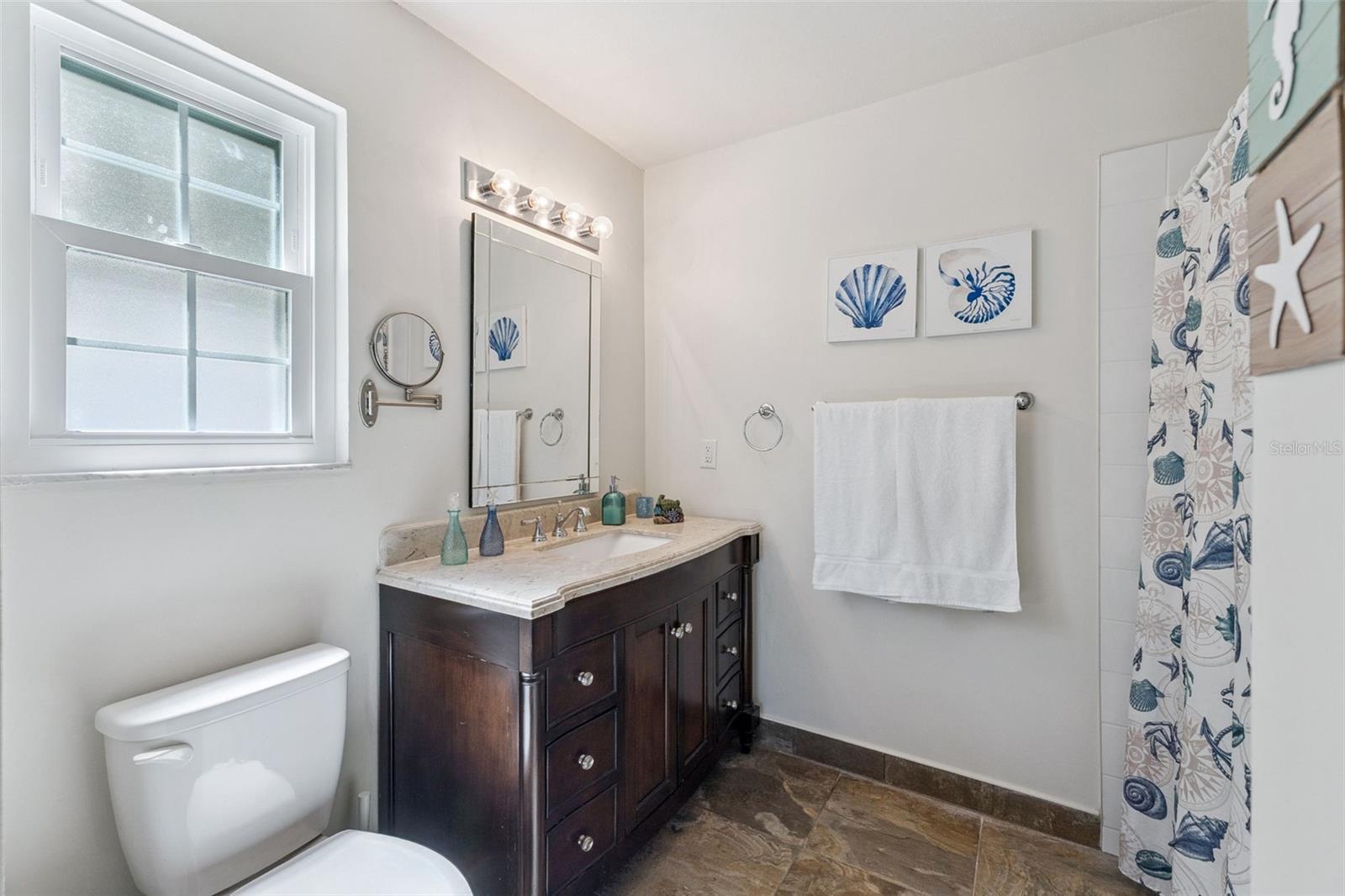 HOLLY SQUARE CONDO - Residential