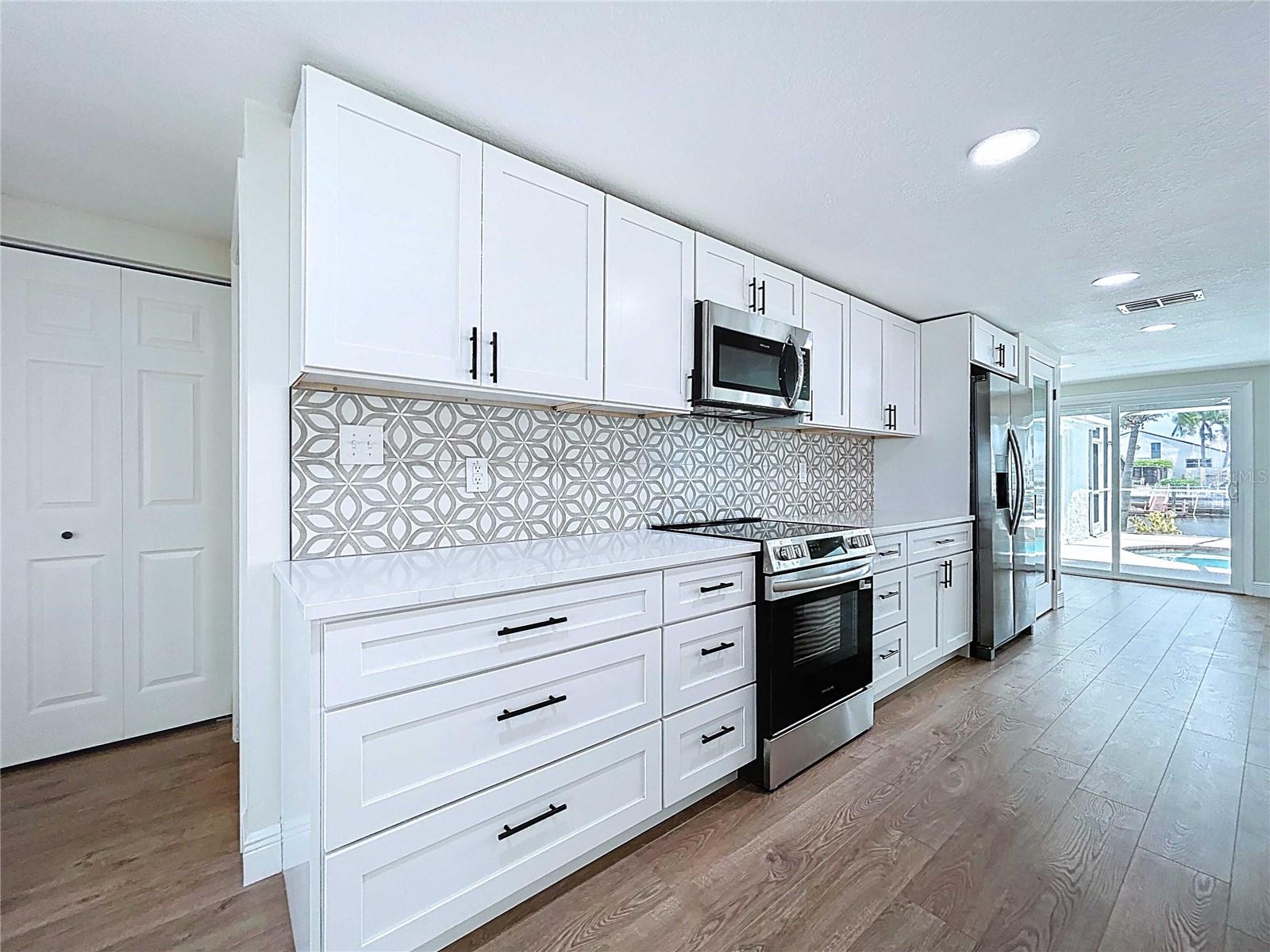 FLOR A MAR - Residential