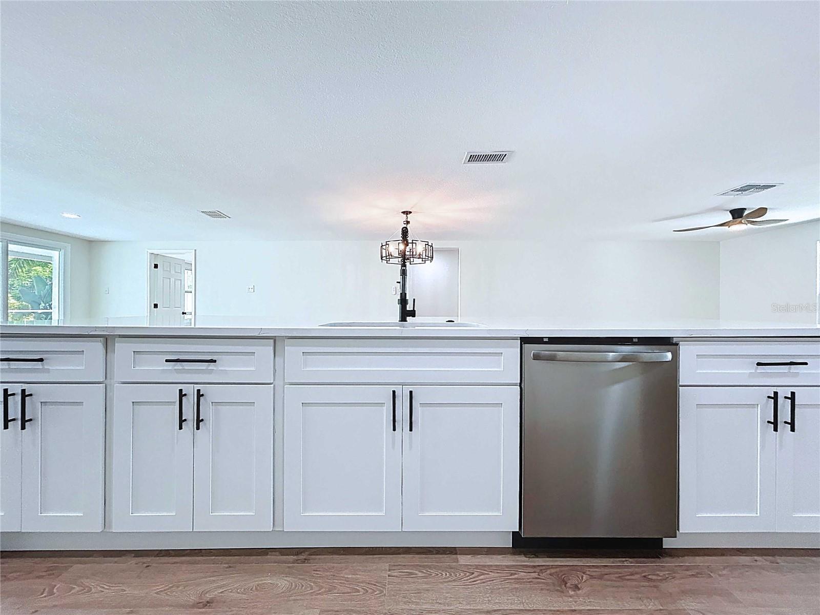 FLOR A MAR - Residential