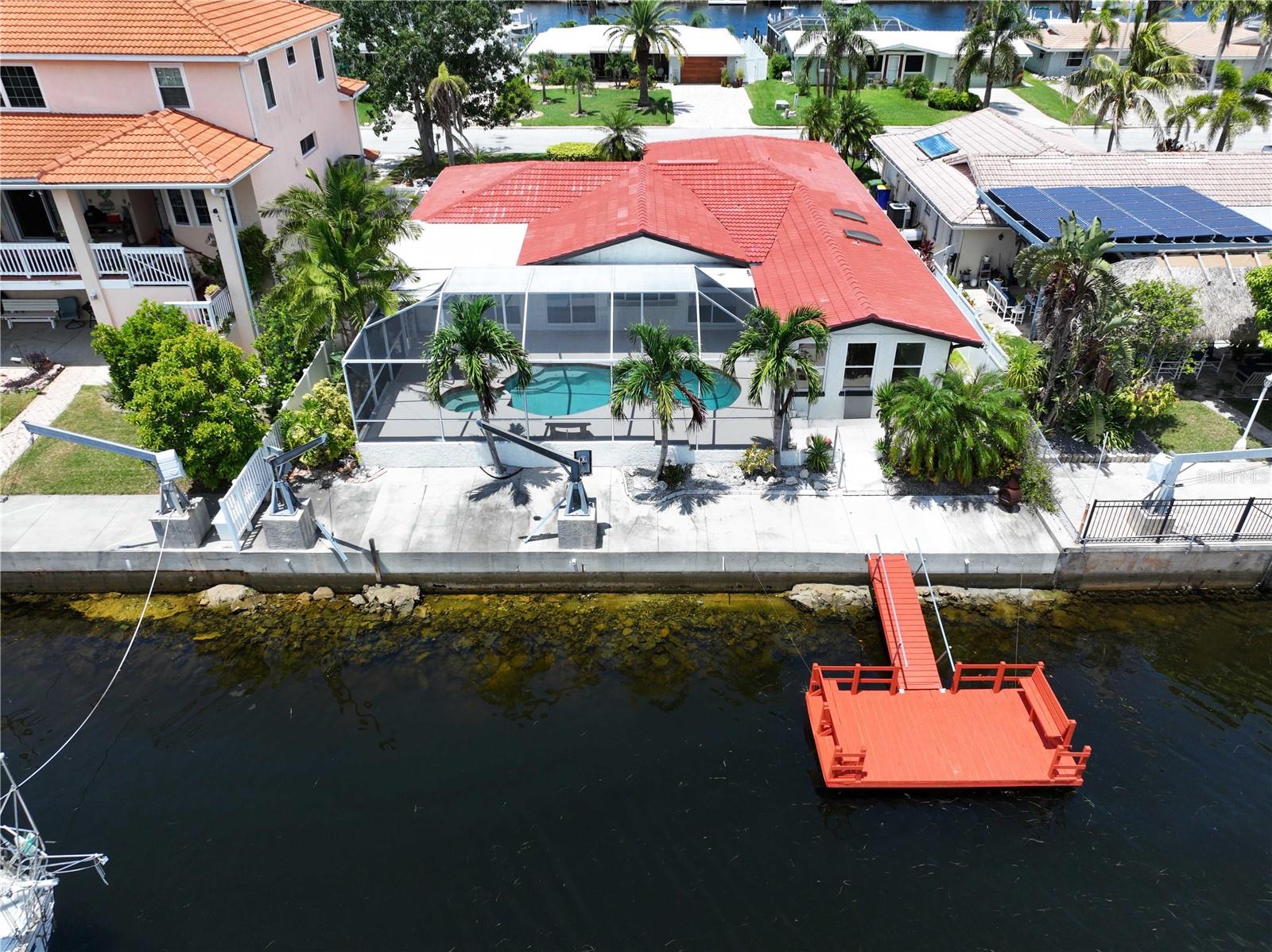 FLOR A MAR - Residential