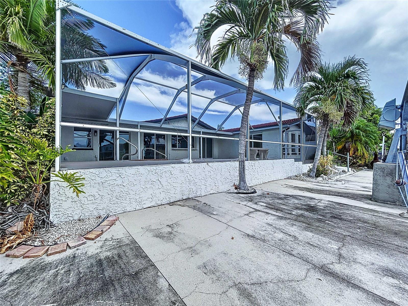 FLOR A MAR - Residential