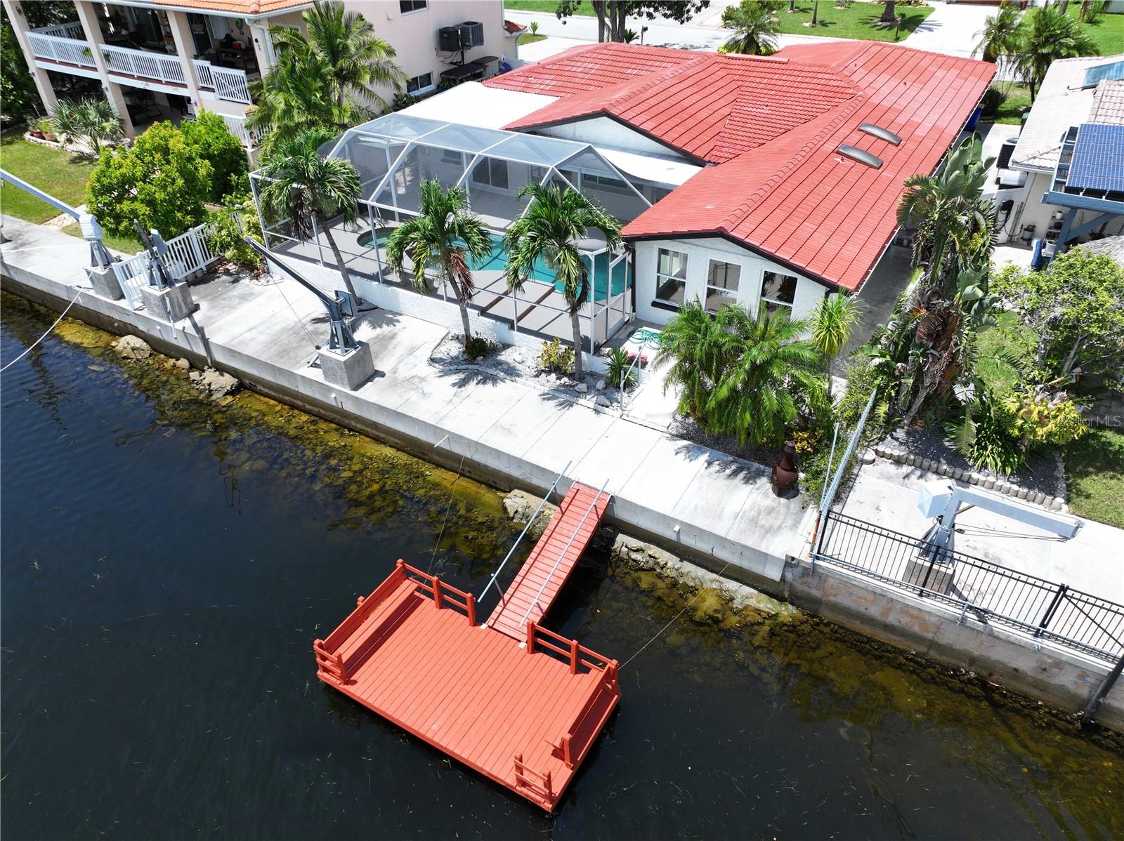 FLOR A MAR - Residential