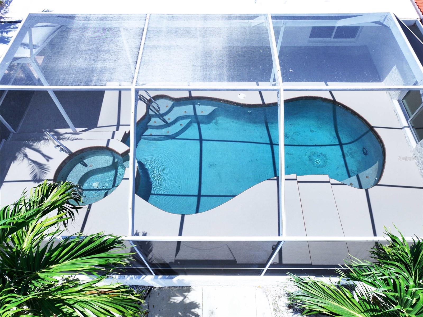 FLOR A MAR - Residential