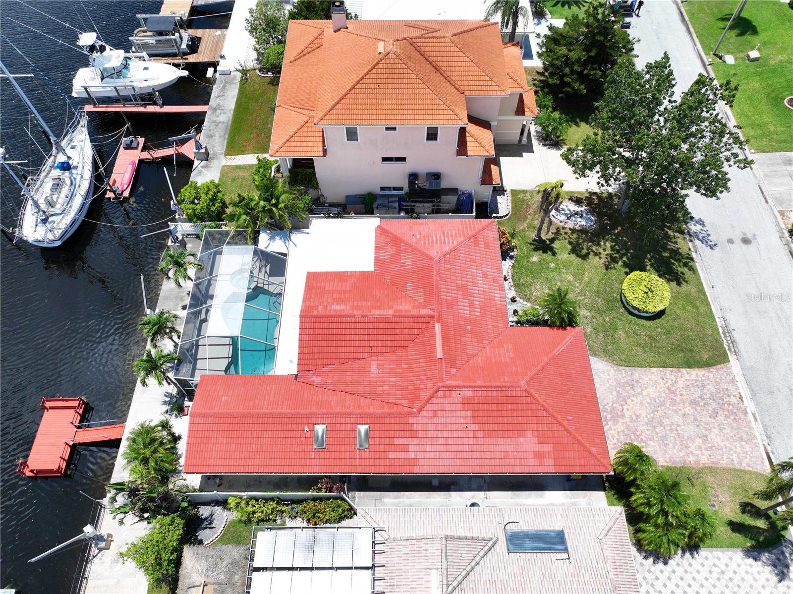 FLOR A MAR - Residential