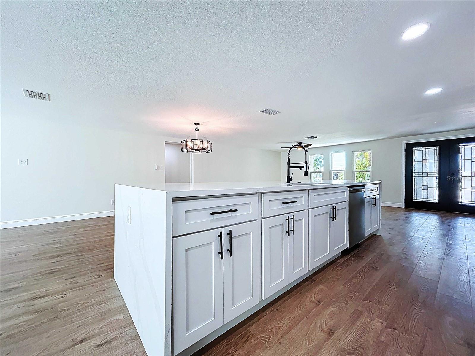 FLOR A MAR - Residential