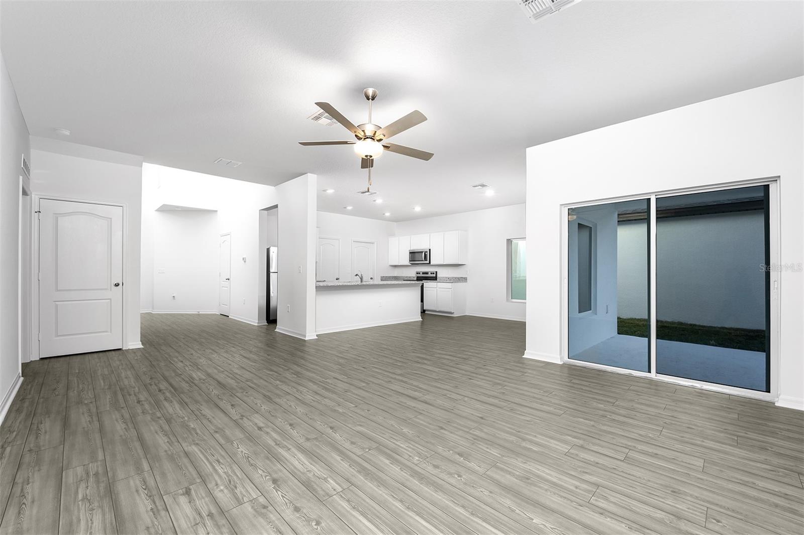 13347 TULA LOOP