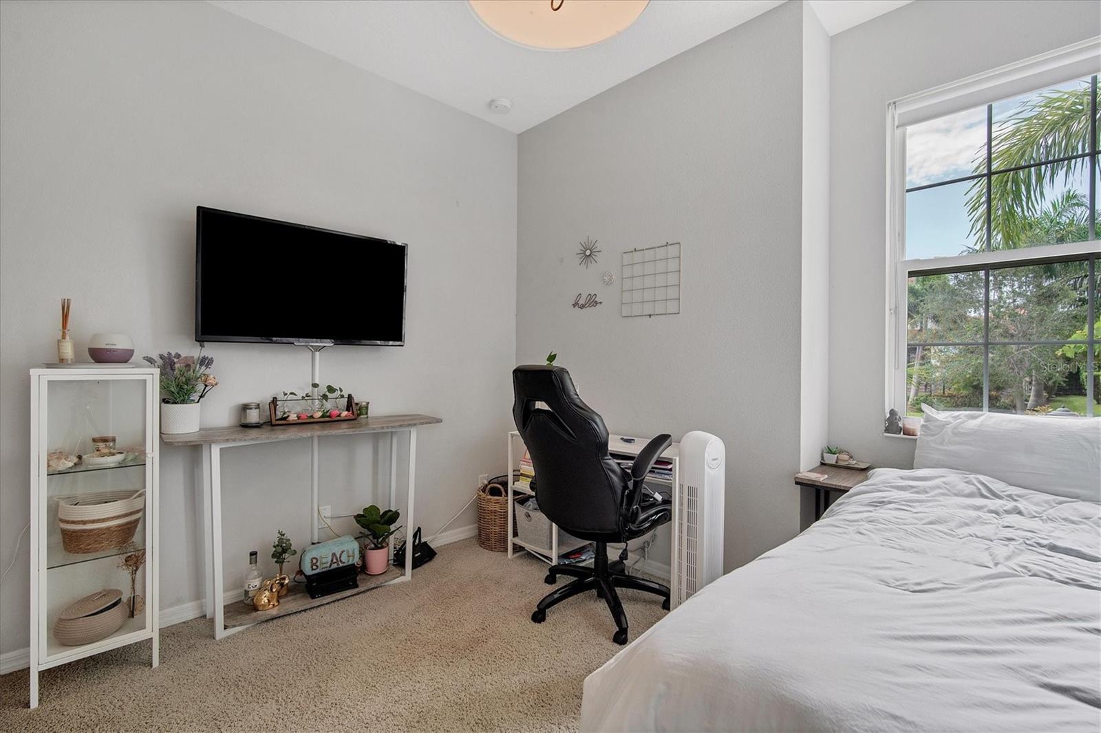 LEGENDS BAY - Residential