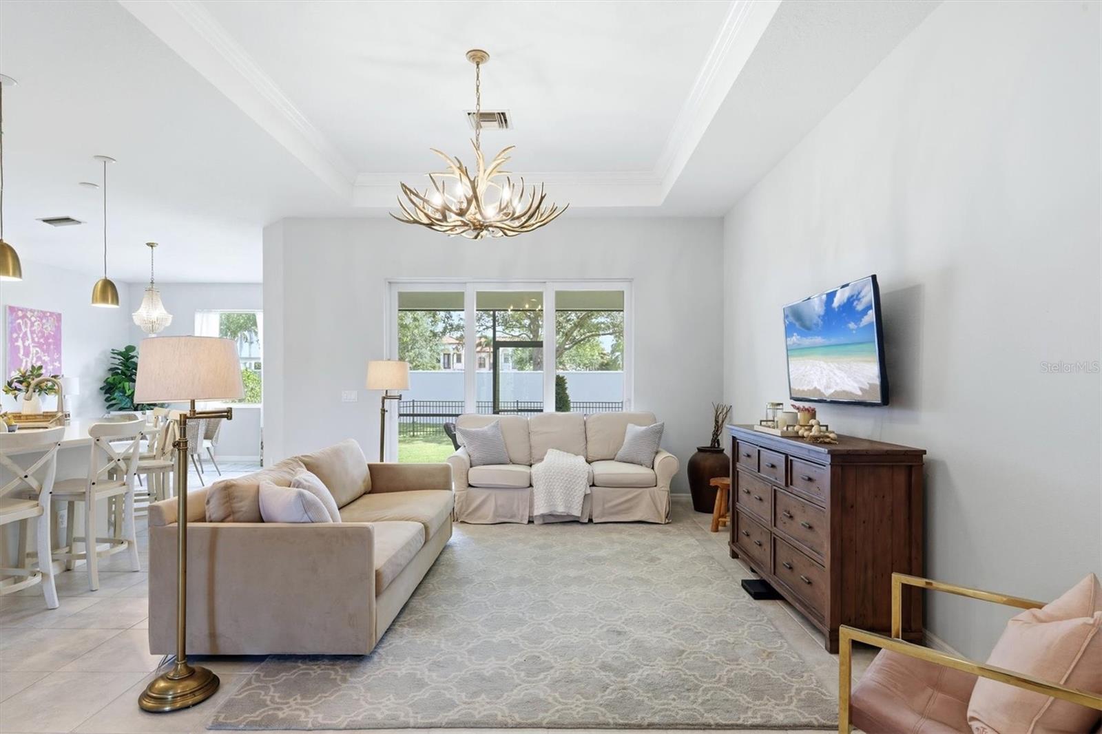 LEGENDS BAY - Residential