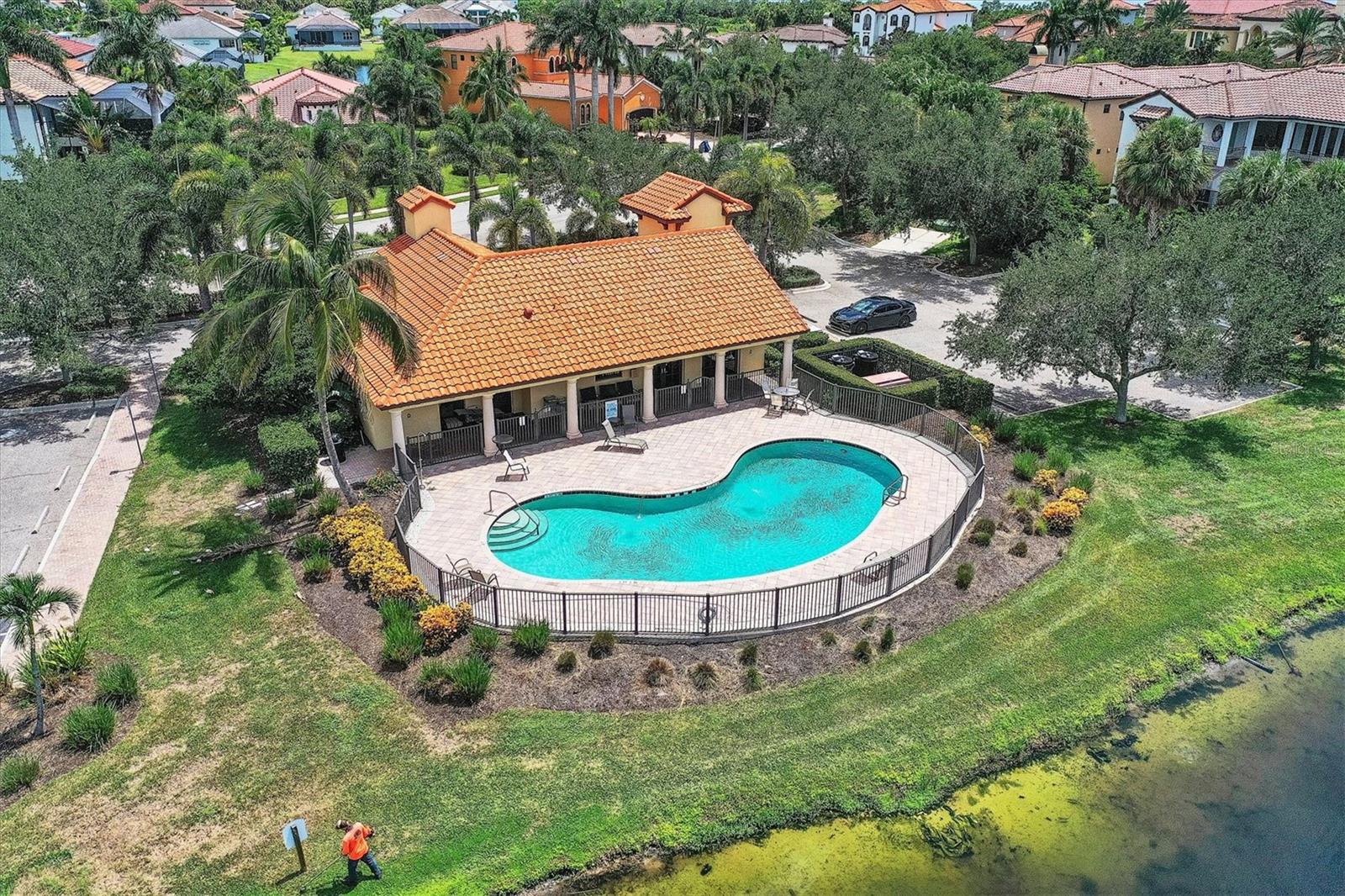 LEGENDS BAY - Residential