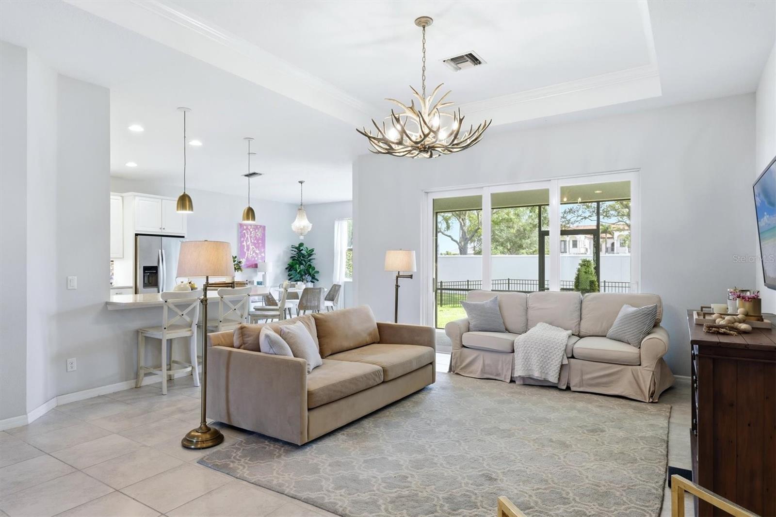 LEGENDS BAY - Residential