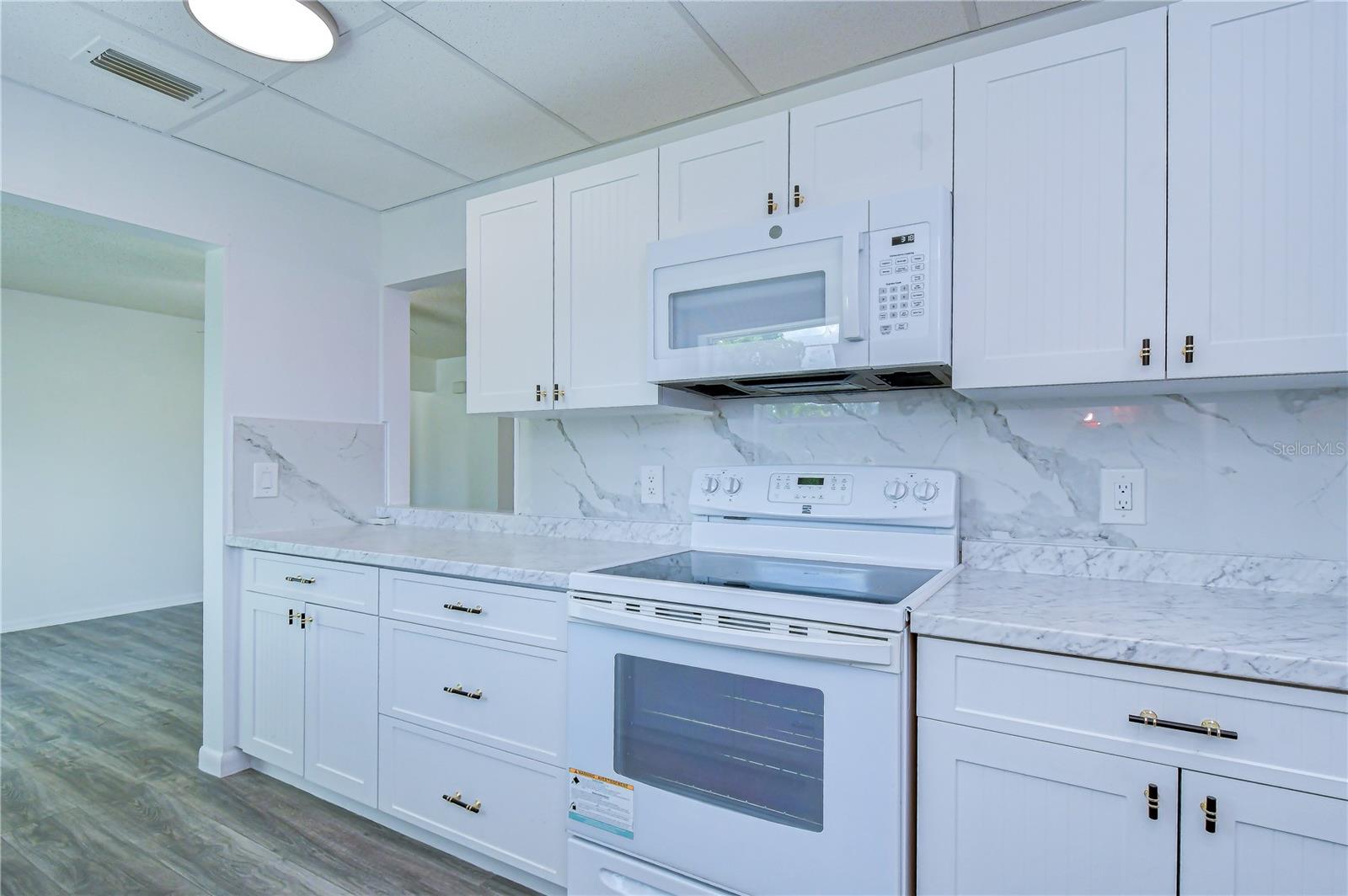 LOGAN GATE VILLAGE PH 3 UN 3 - Residential