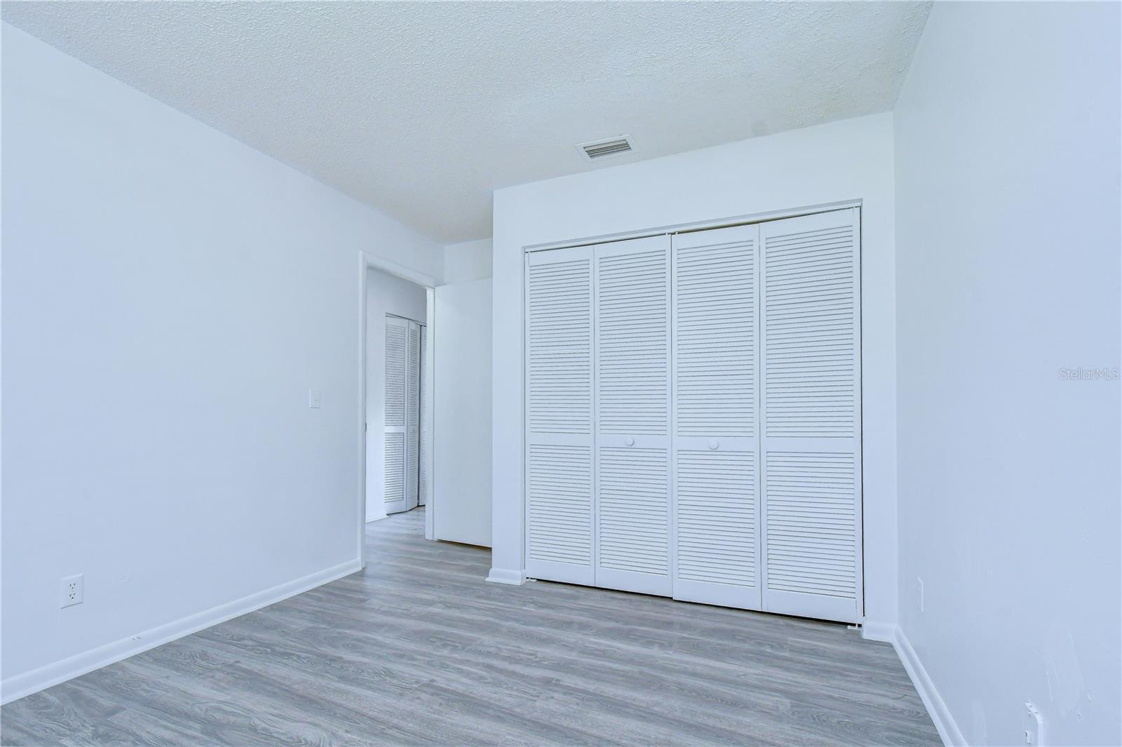 LOGAN GATE VILLAGE PH 3 UN 3 - Residential