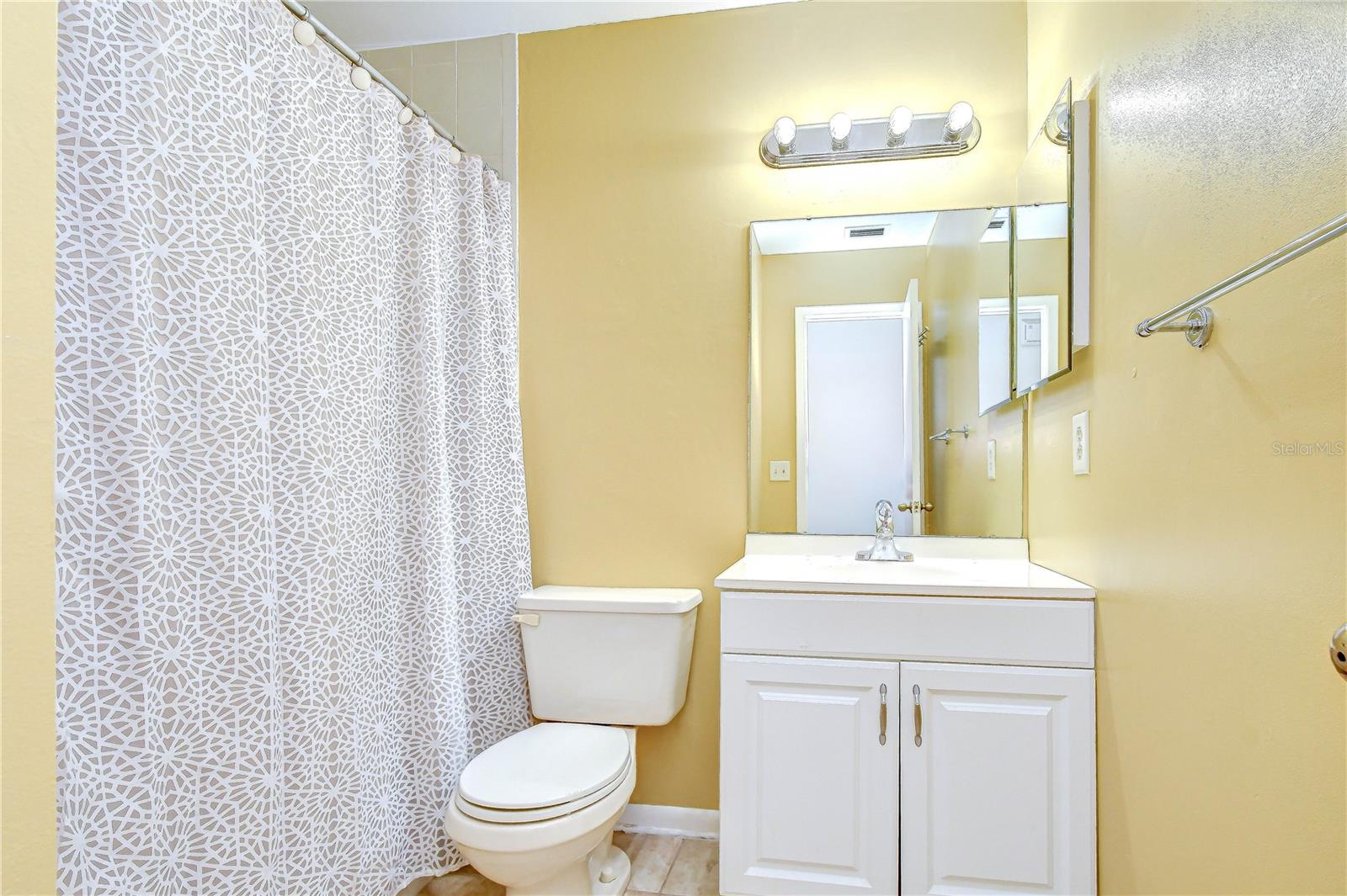 LOGAN GATE VILLAGE PH 3 UN 3 - Residential