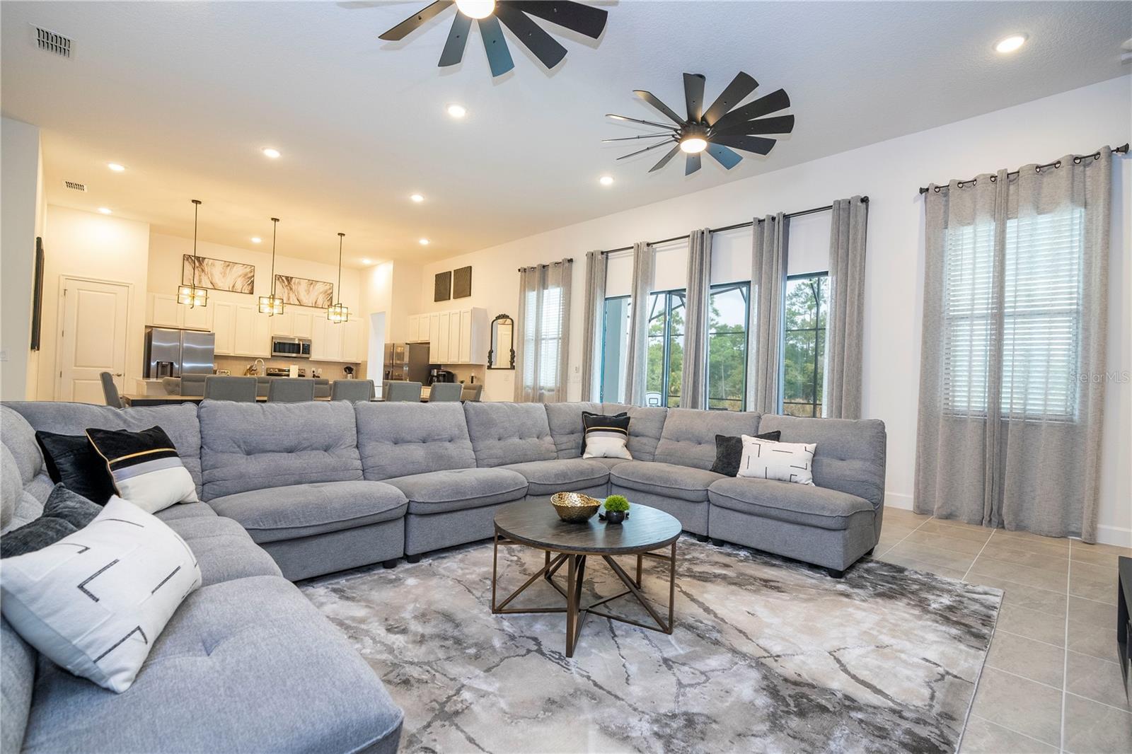 PARADISO GRANDE PH 2 - Residential