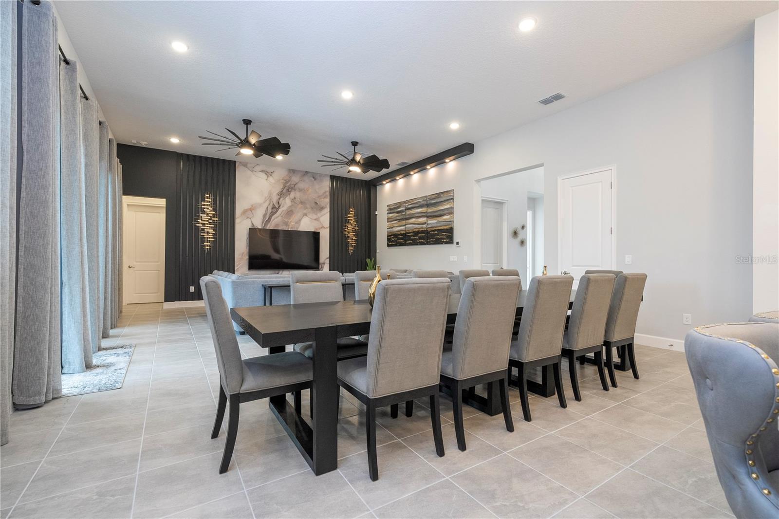 PARADISO GRANDE PH 2 - Residential