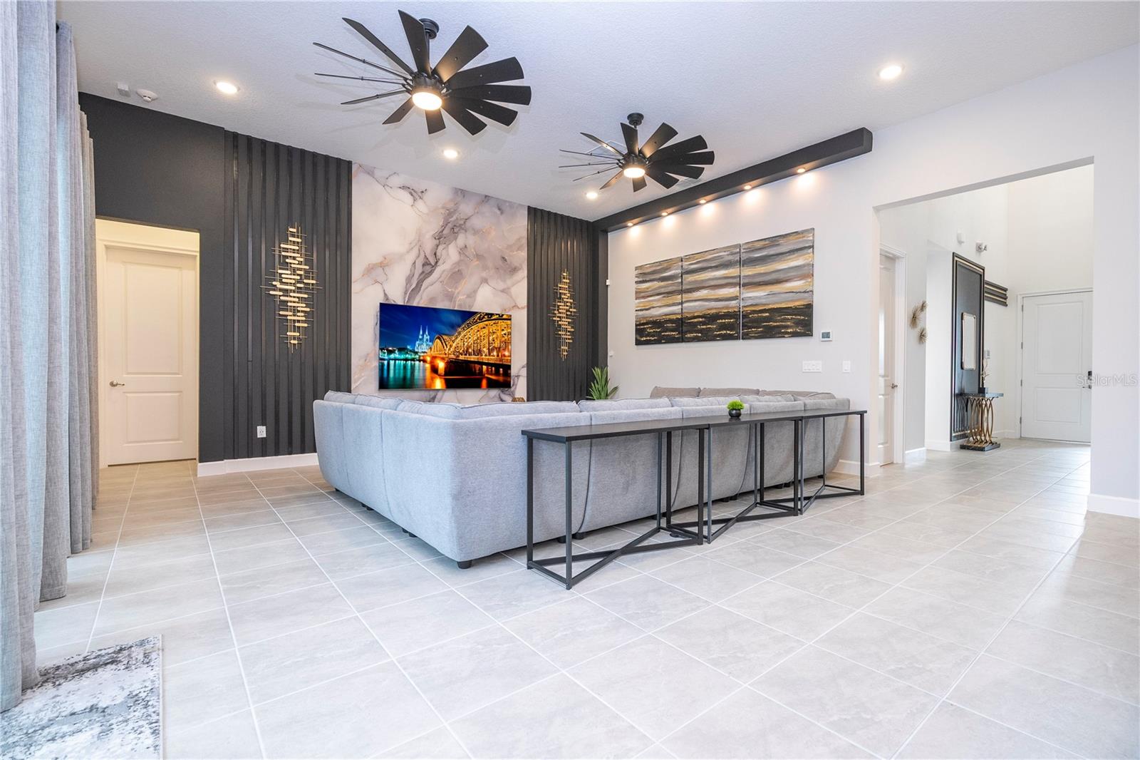 PARADISO GRANDE PH 2 - Residential