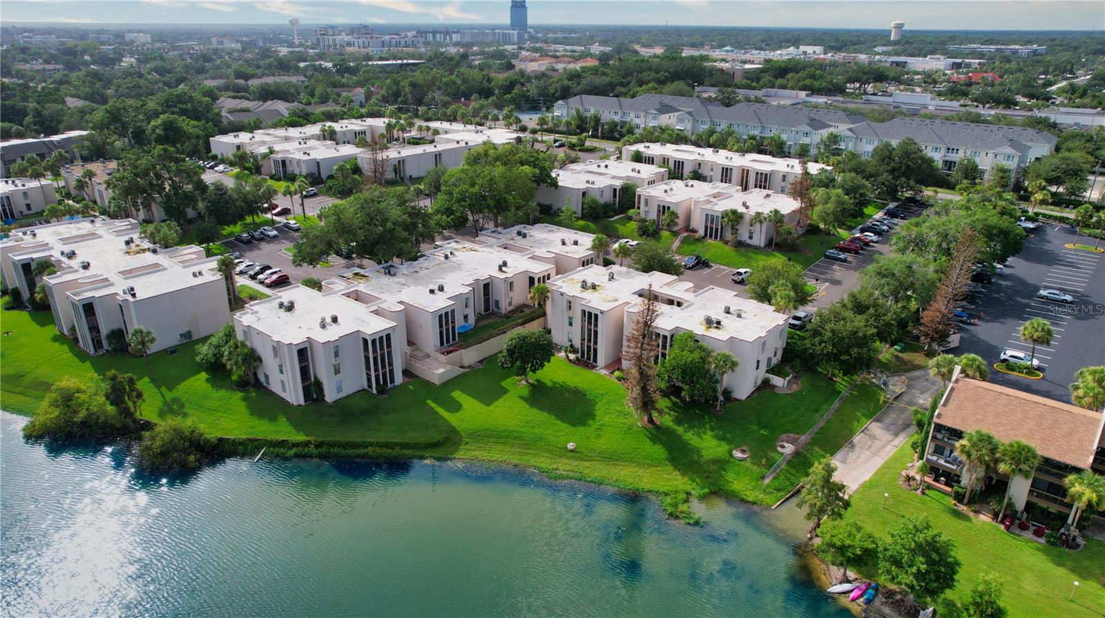 Photo 1 of 17 — 512 ORANGE DRIVE 20, ALTAMONTE SPRINGS, FL 32701