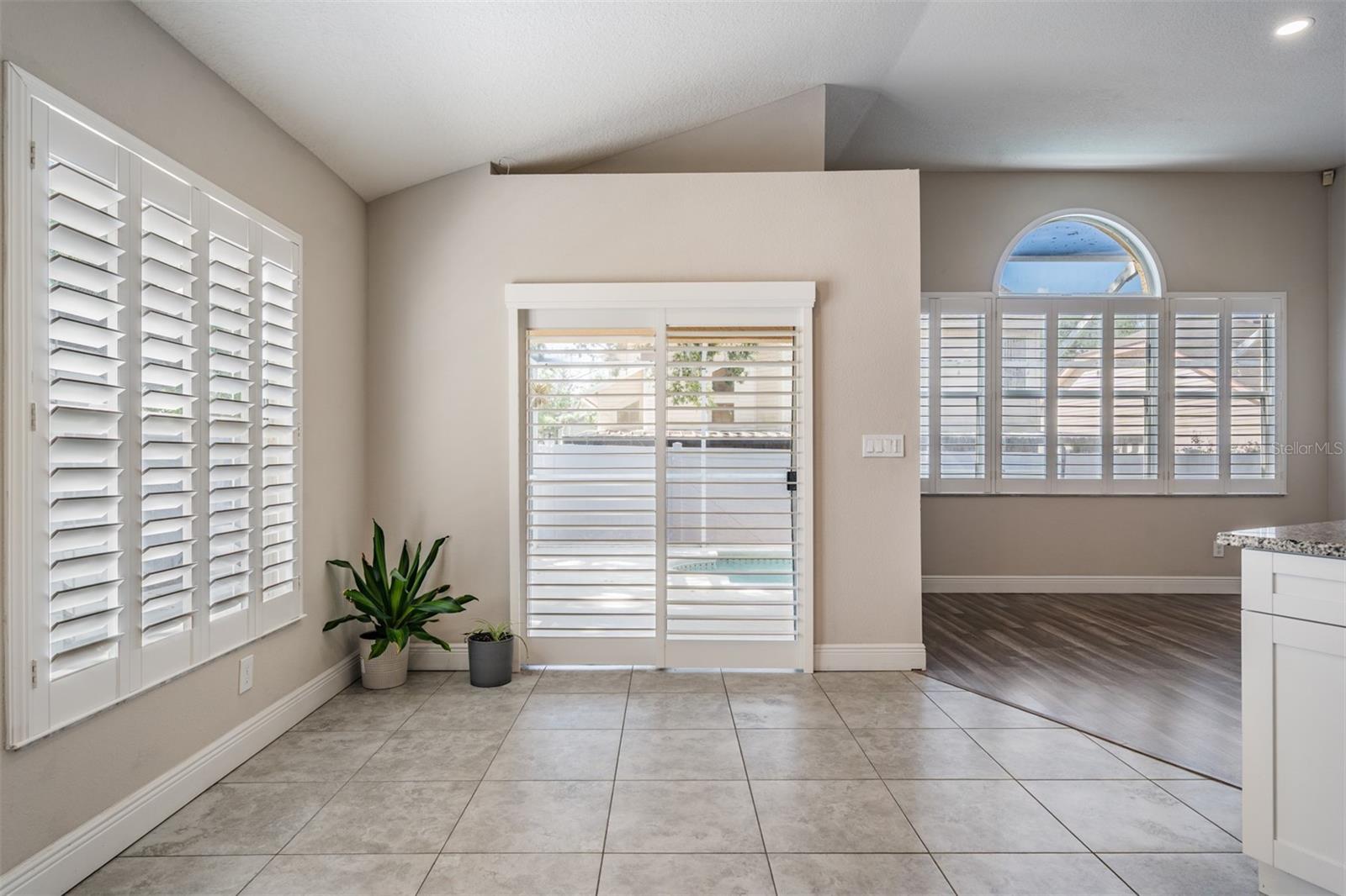 BLOOMINGDALE SEC R UNIT 3 - Residential