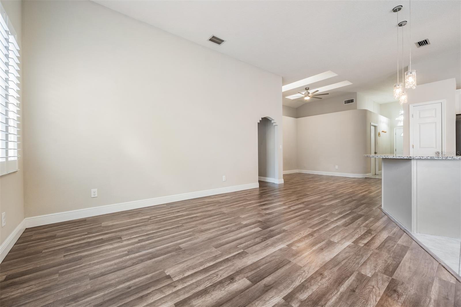 BLOOMINGDALE SEC R UNIT 3 - Residential