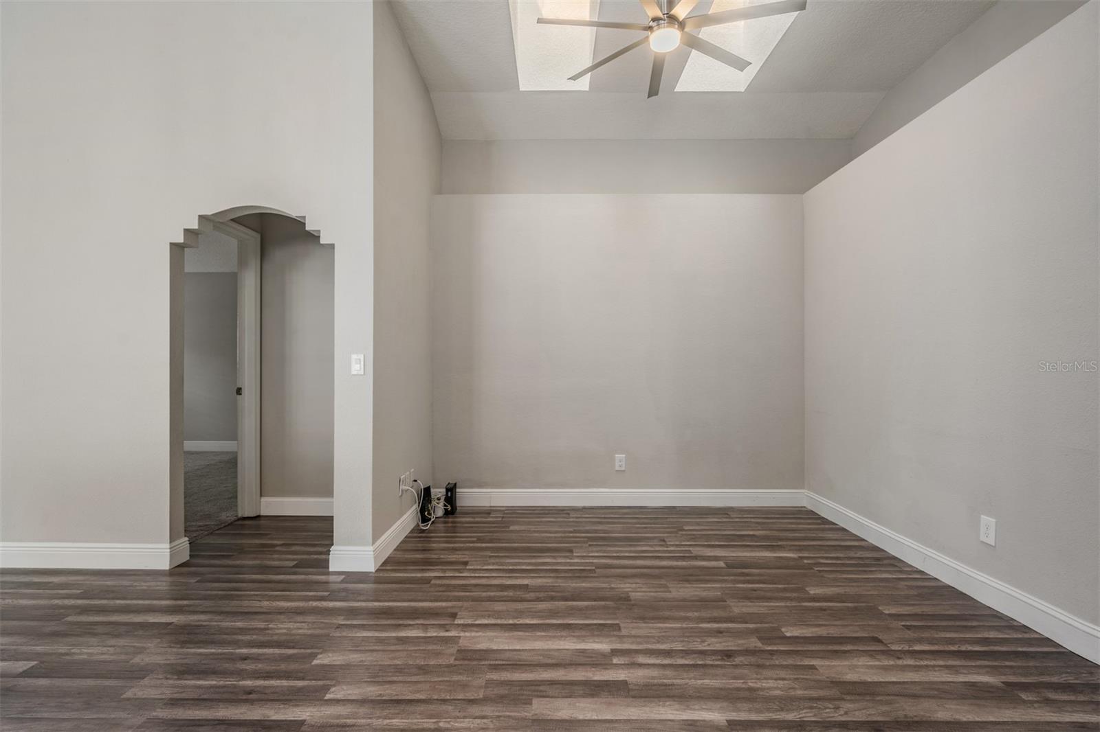 BLOOMINGDALE SEC R UNIT 3 - Residential