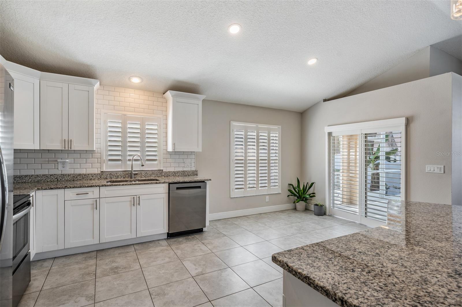 BLOOMINGDALE SEC R UNIT 3 - Residential