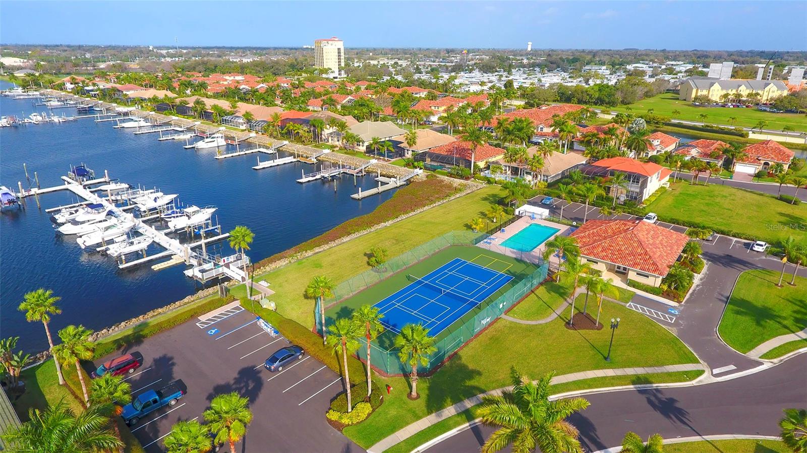 HAMMOCKS AT RIVIERA DUNES - Residential