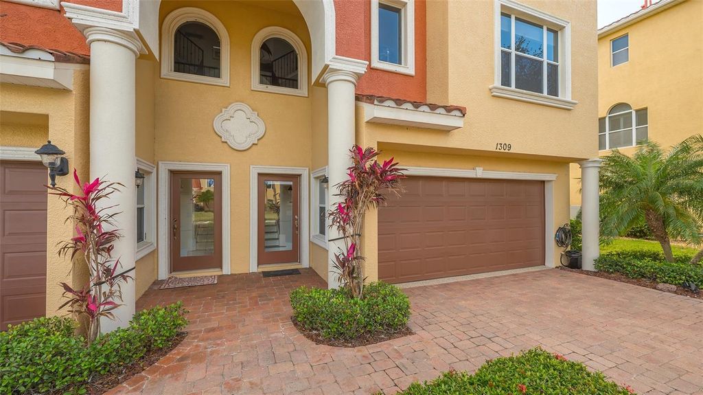 Photo of 1309 3rd Street Circle E, Palmetto, FL 34221 (MLS # A4667569)