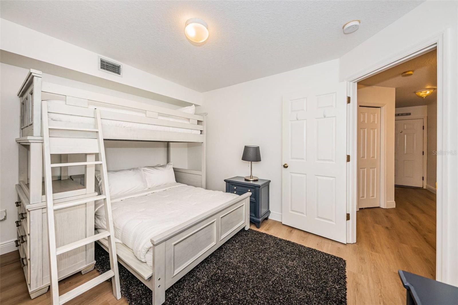 BEACHSIDE VILLAS OF INDIAN ROCKS BEACH - Residential