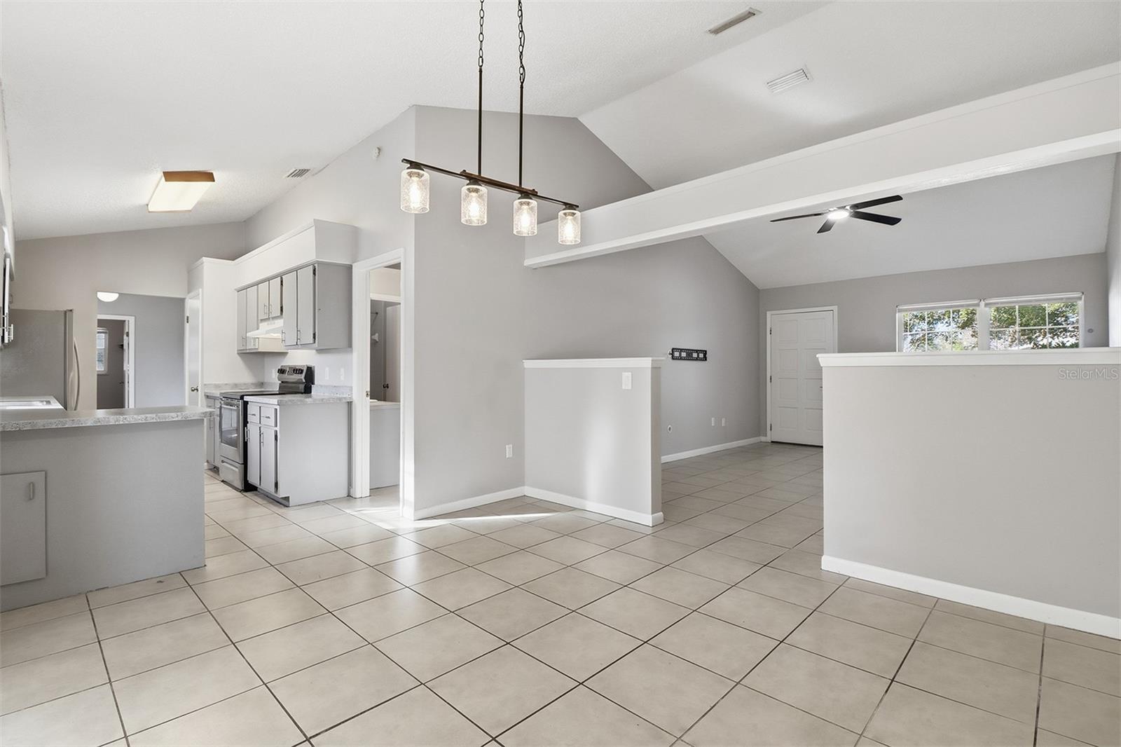 SILVER SPGS SHORES UN 21 - Residential