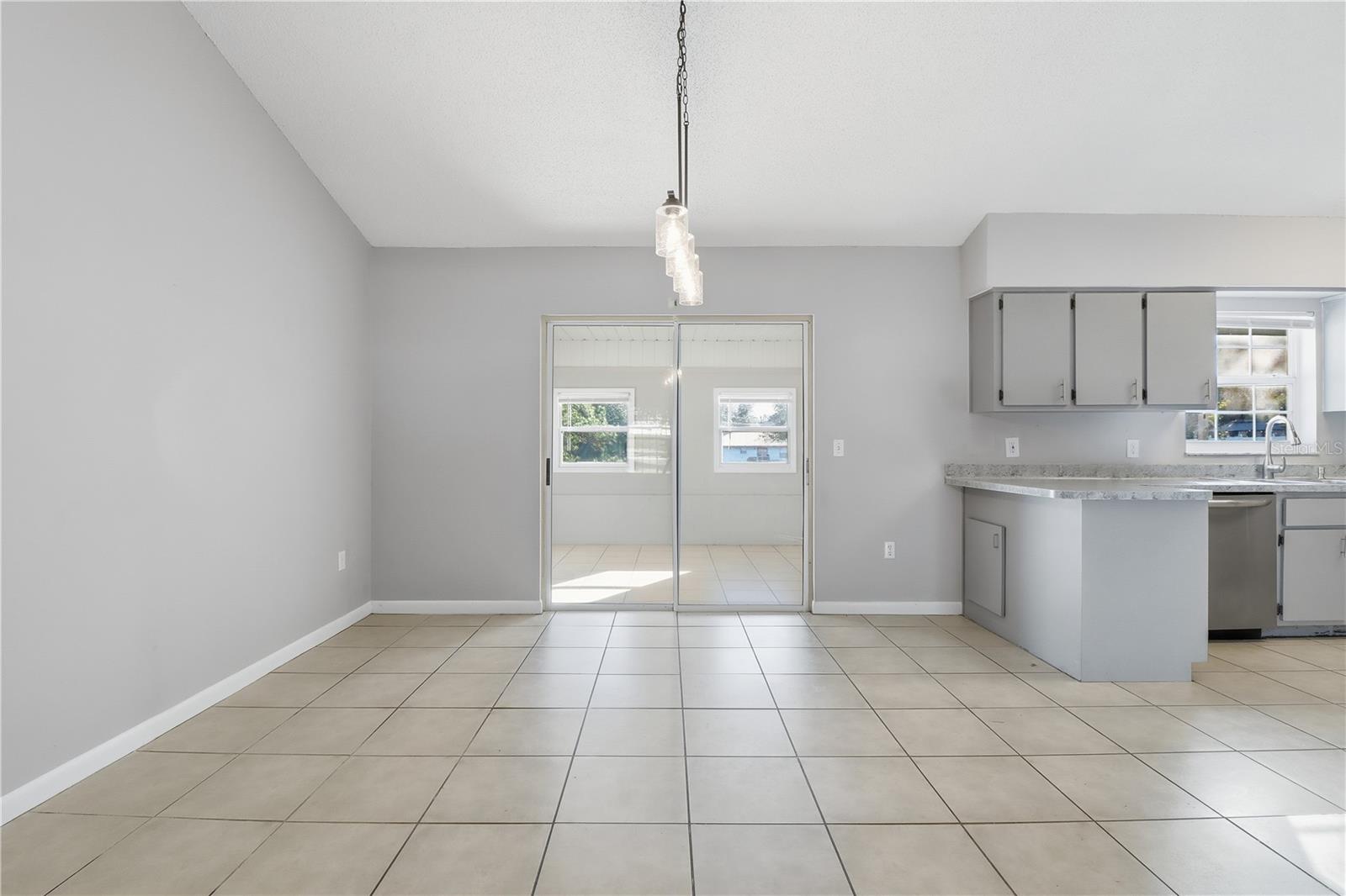 SILVER SPGS SHORES UN 21 - Residential