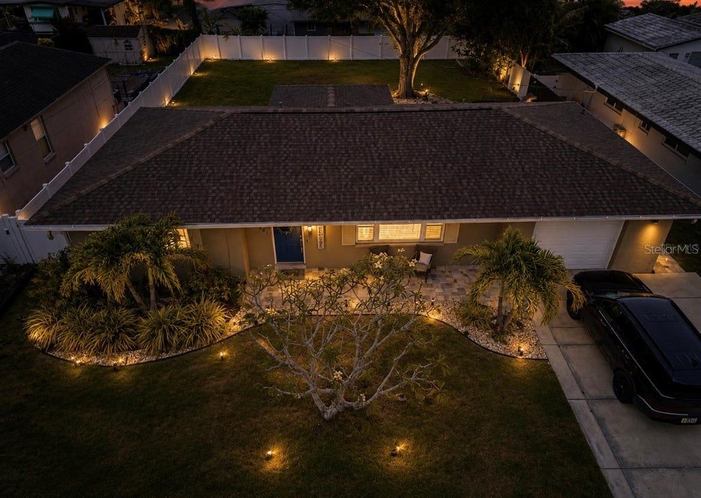Photo of 10541 86th Avenue, Seminole, FL 33772 (MLS # TB8522709)