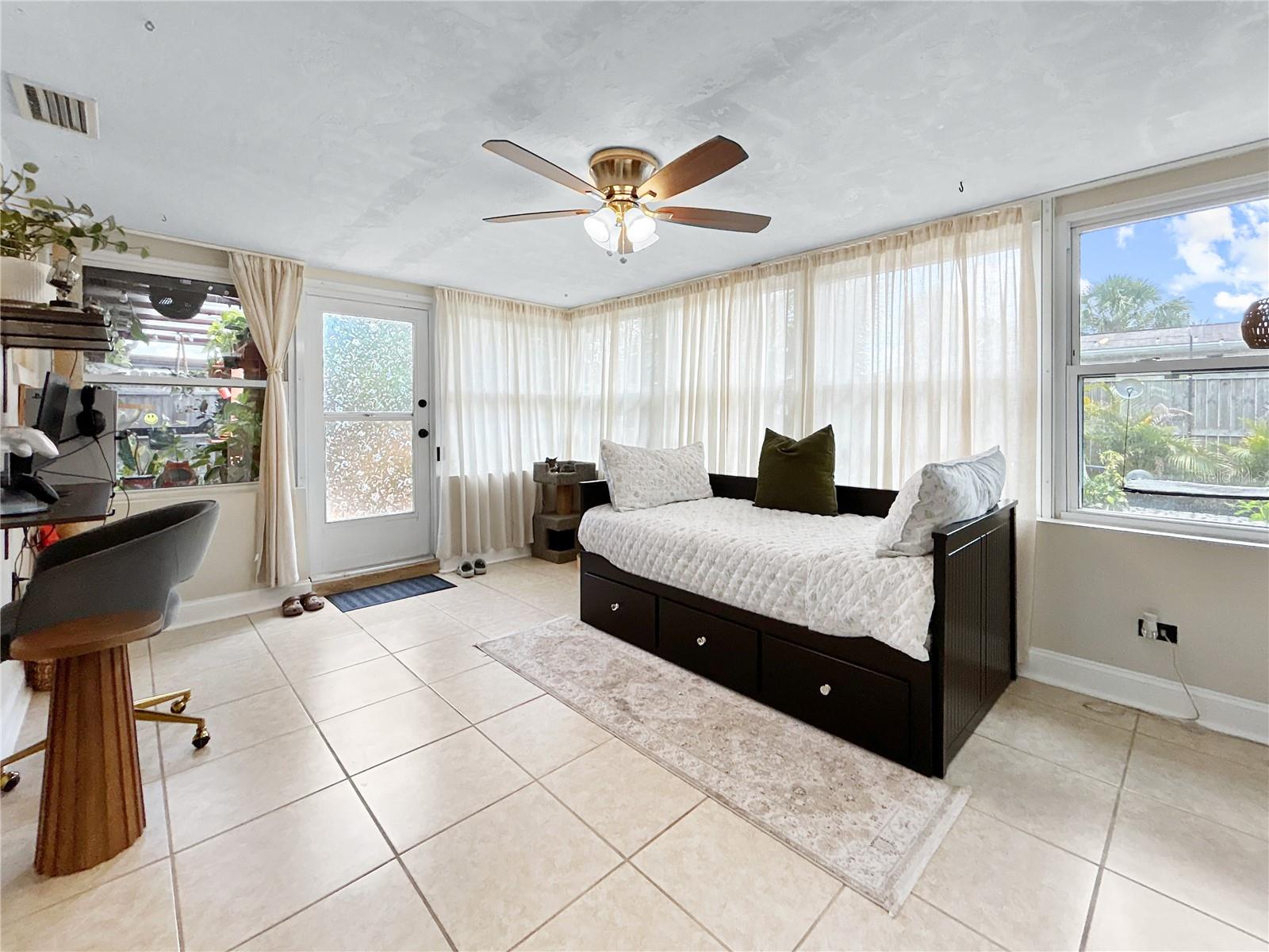 SAN CLEMENTE EAST - Residential